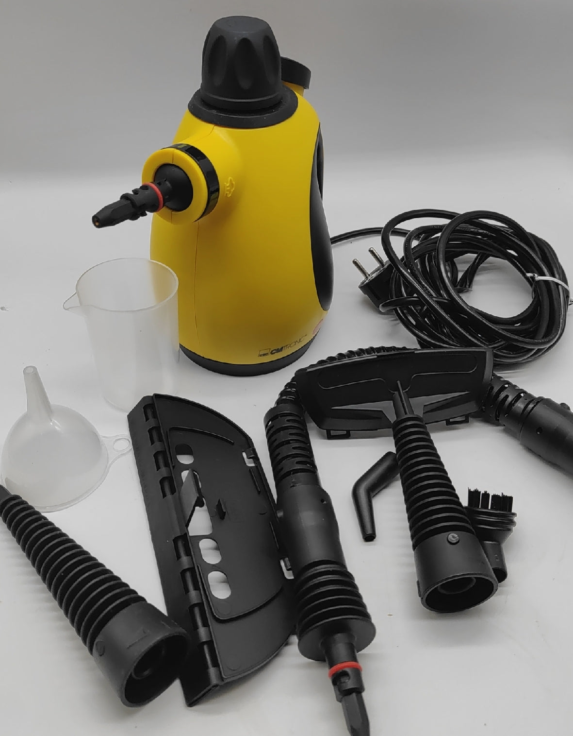 Clatronic Dampfreiniger Haushaltsgeräte Effektive Reinigung und  - Unvollständig