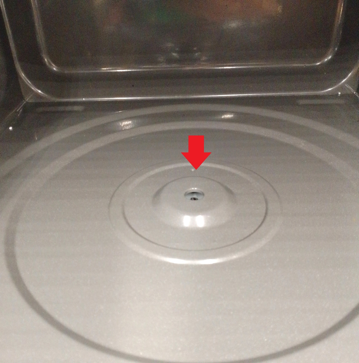 LG MH7265DPS Mikrowelle gebraucht mit Kratzern und fehlendem Tellerantrieb