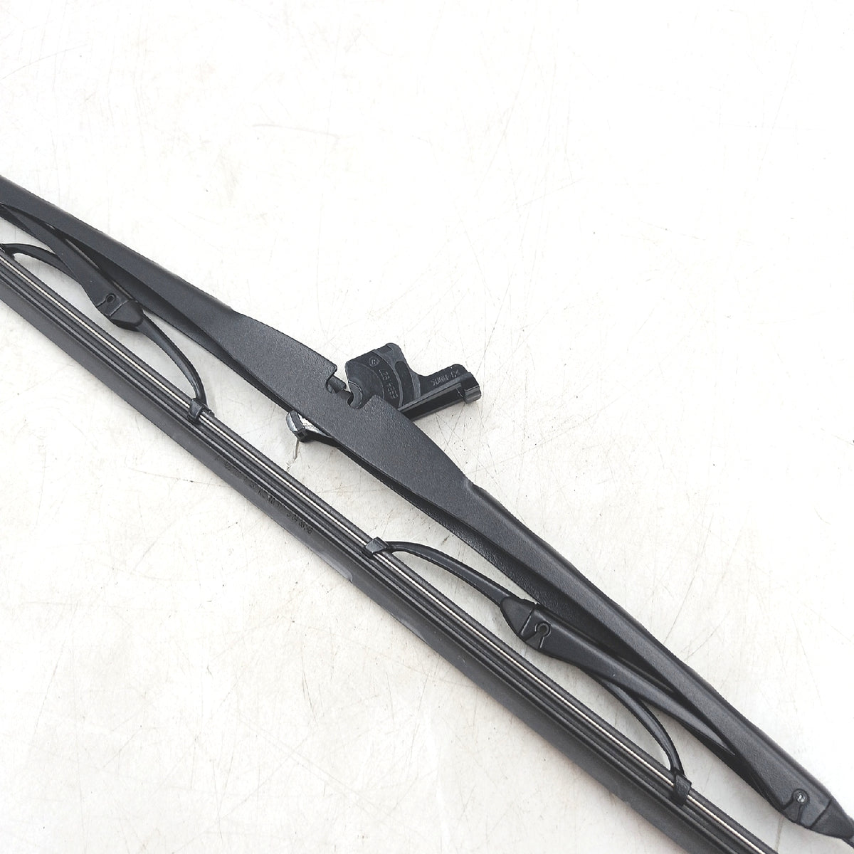 Valeo Silencio VM11 Wischblatt vorne 550 mm konventionell Spaetztensil Perf