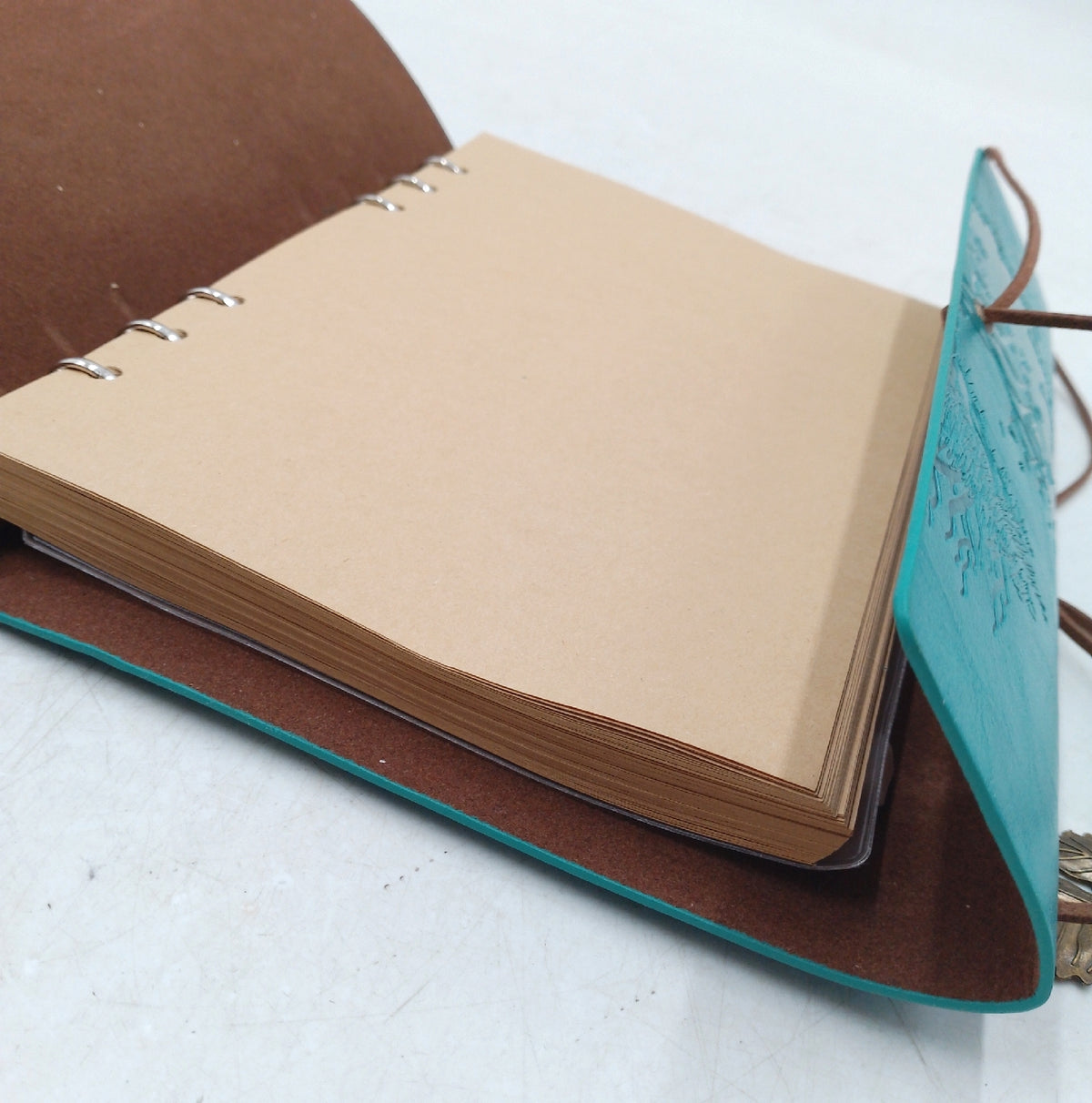 OMEYA A5 Tagebuch Erwachsene Nachfullbares PU Leder Reisetagebuch Notizbuch Journal