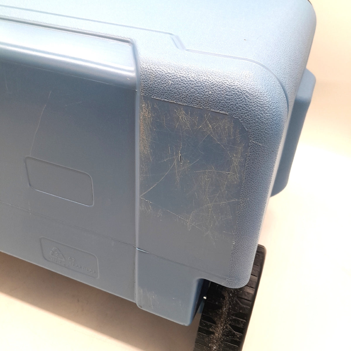 Igloo IP42 Roller Kühlbox 42L passive Kühlbox mit Rollen Mobilität Outdoor Camping