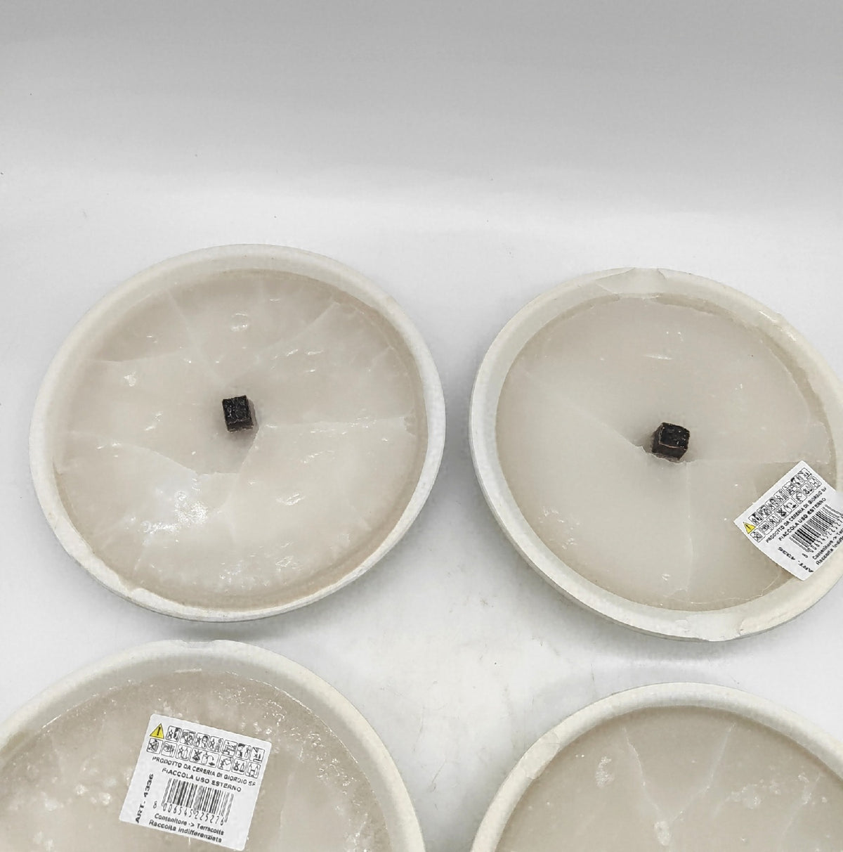 Set 12 weiße Terrakotta Fackeln 17 cm Brenndauer 75 Stunden Porzellan beschädigt
