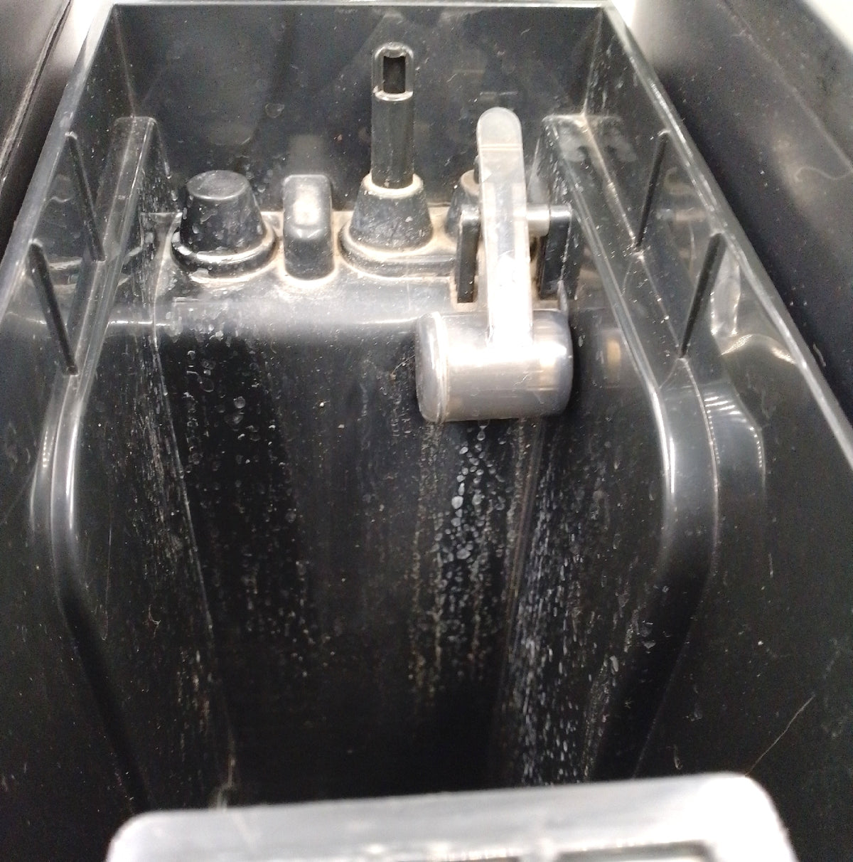 Mova Z50 Ultra Saugroboter Wischfunktion 19000 Pa starke Gebrauchsspuren