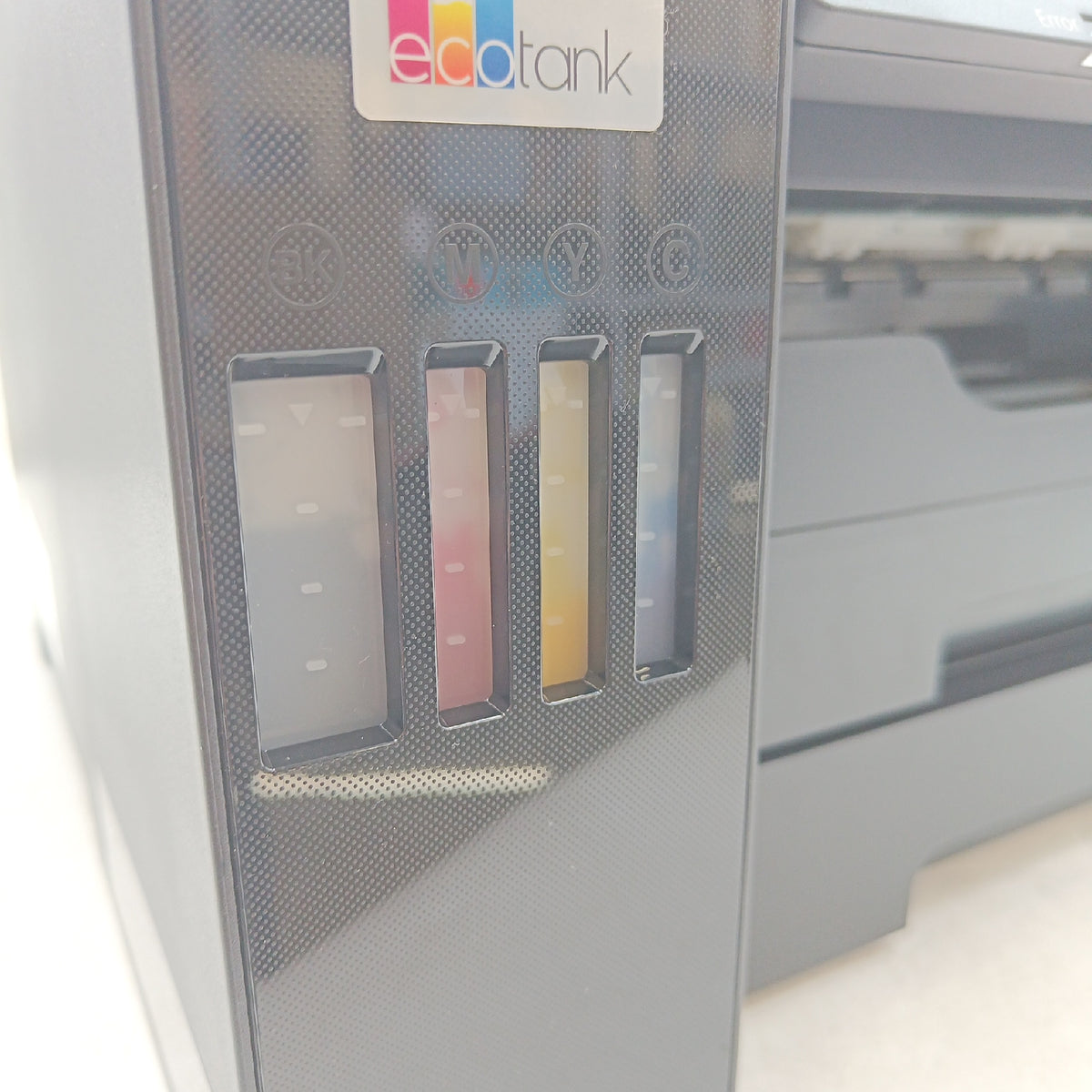 Epson EcoTank ET 16150 Tintentankdrucker halbe Tinte leichte Spuren