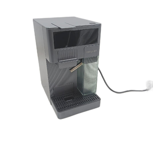 Cecotec Espresso Kaffeemaschine FreeStyle Latte 20 Bar ohne Wassertank Top Zustand