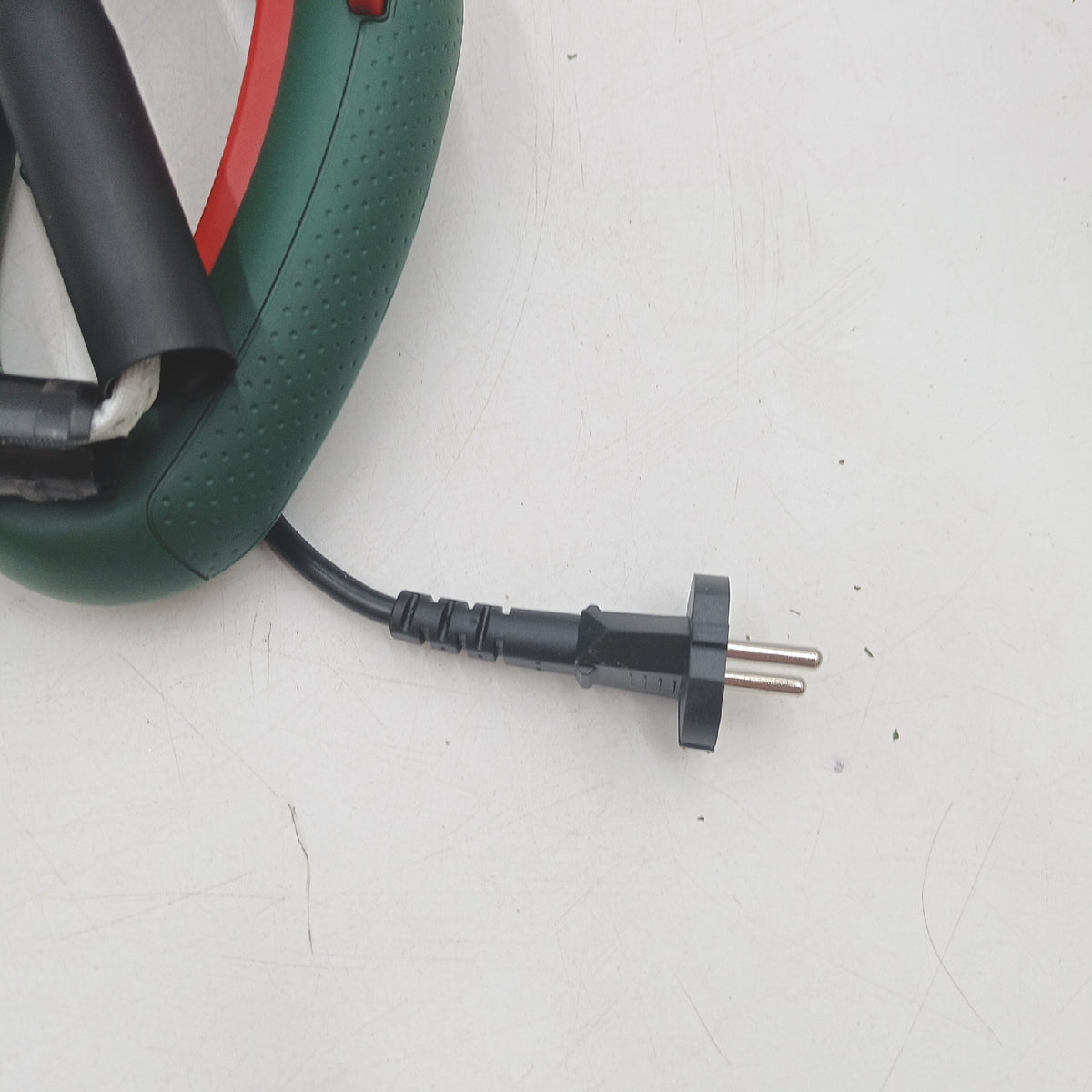 Bosch EasyGrassCut 23 elektrischer Trimmer 280 Watt leicht handlich kraftvoll
