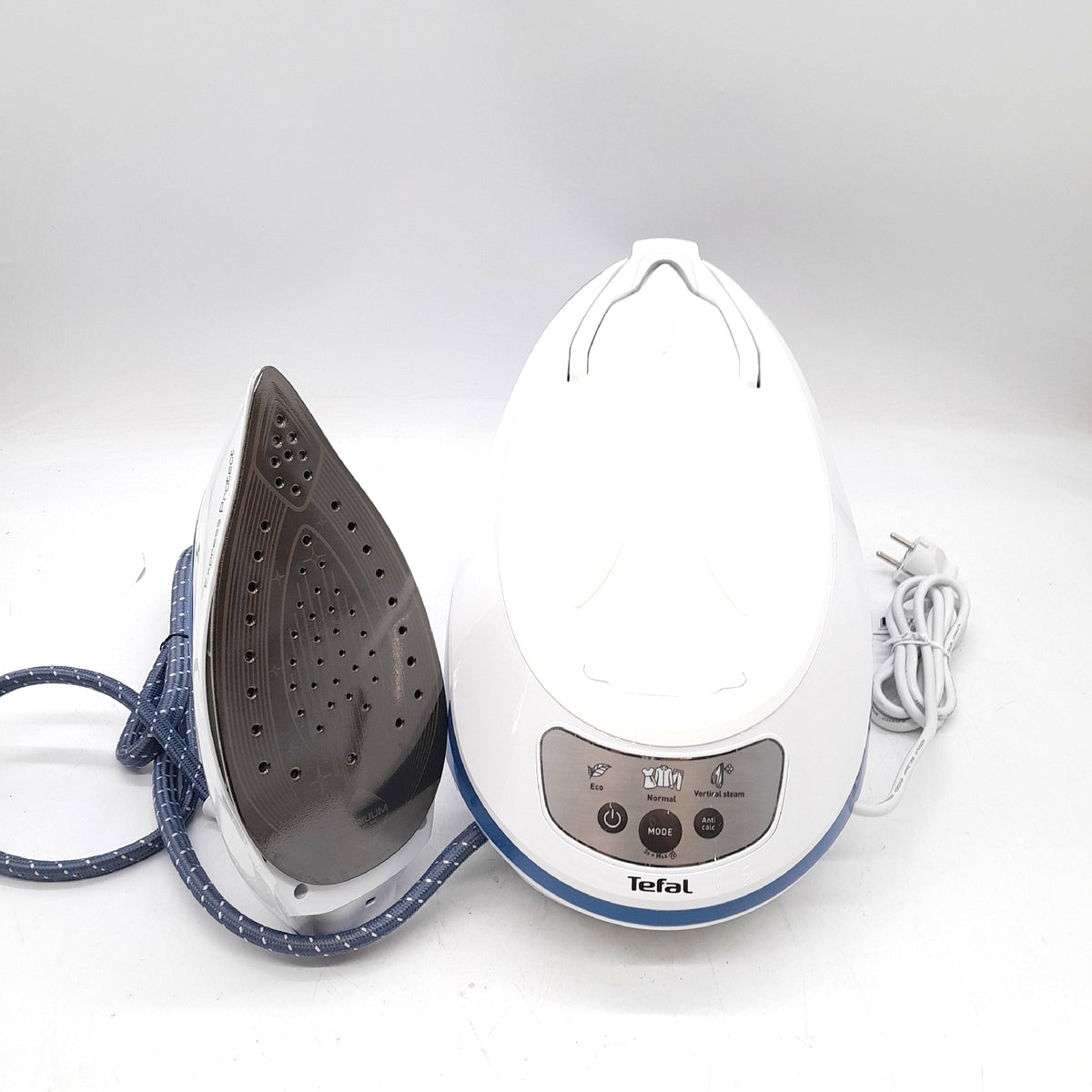 Tefal Dampfbügelstation Haushalt Steam Protect SV9202 schnell leistungsstark