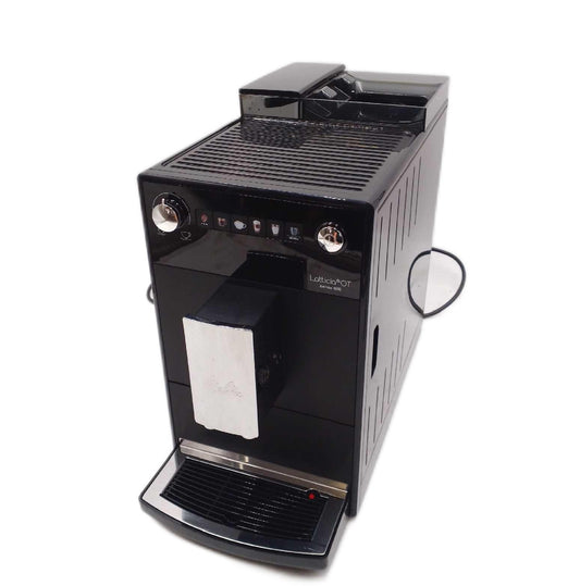 Melitta Latticia OT Kaffeevollautomat Milchsystem sichtbare Gebrauchsspuren Auslauf beschädigt