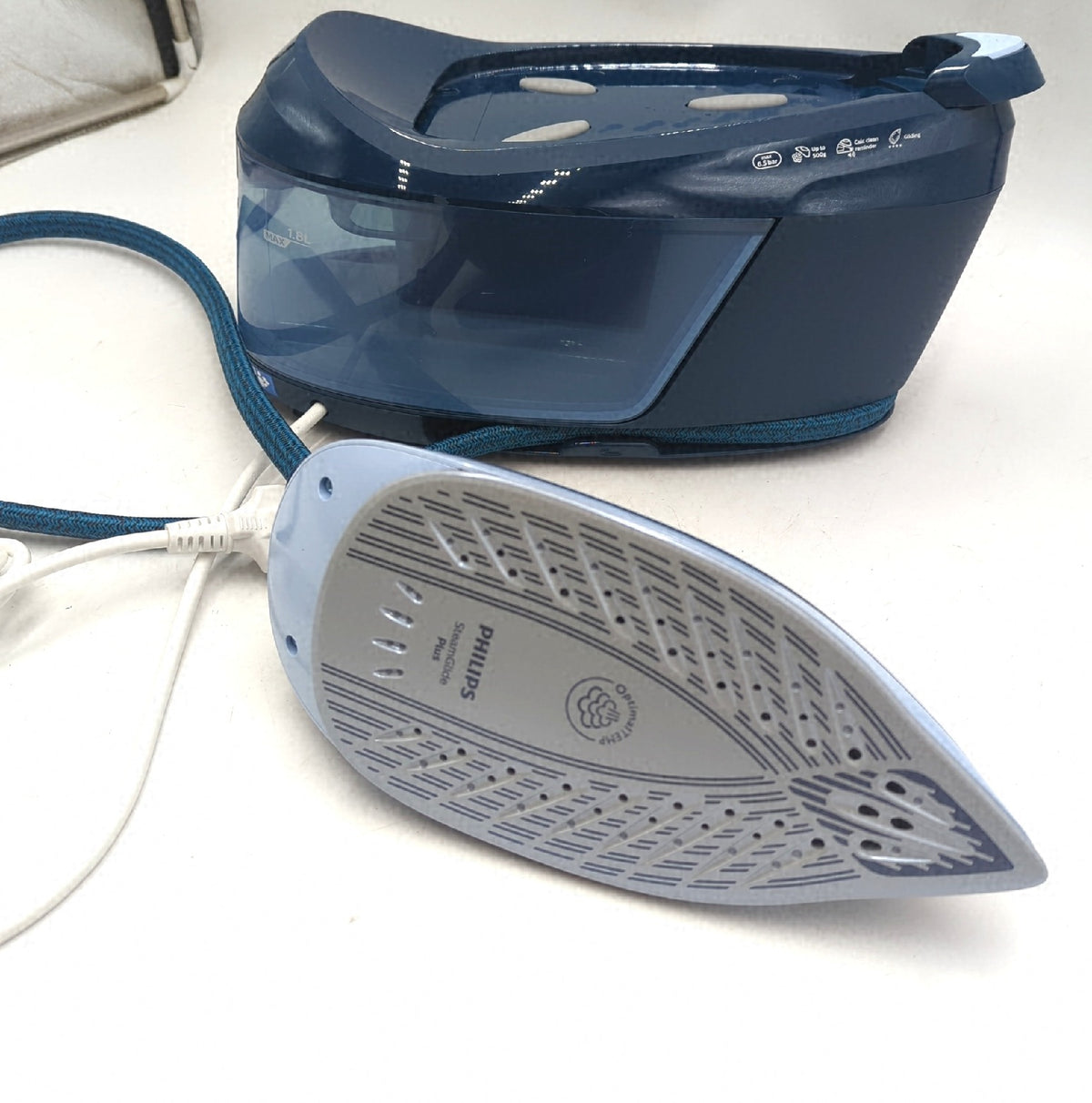 Philips Dampfbügelstation 6000 Serie Blau 2400W Dampfbügeleisen professionelle Bügelhilfe
