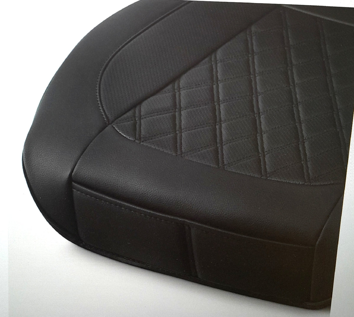 Amazon Basics Vordersitzbezüge aus Atmungsaktivem Kunstleder Seat Automotive