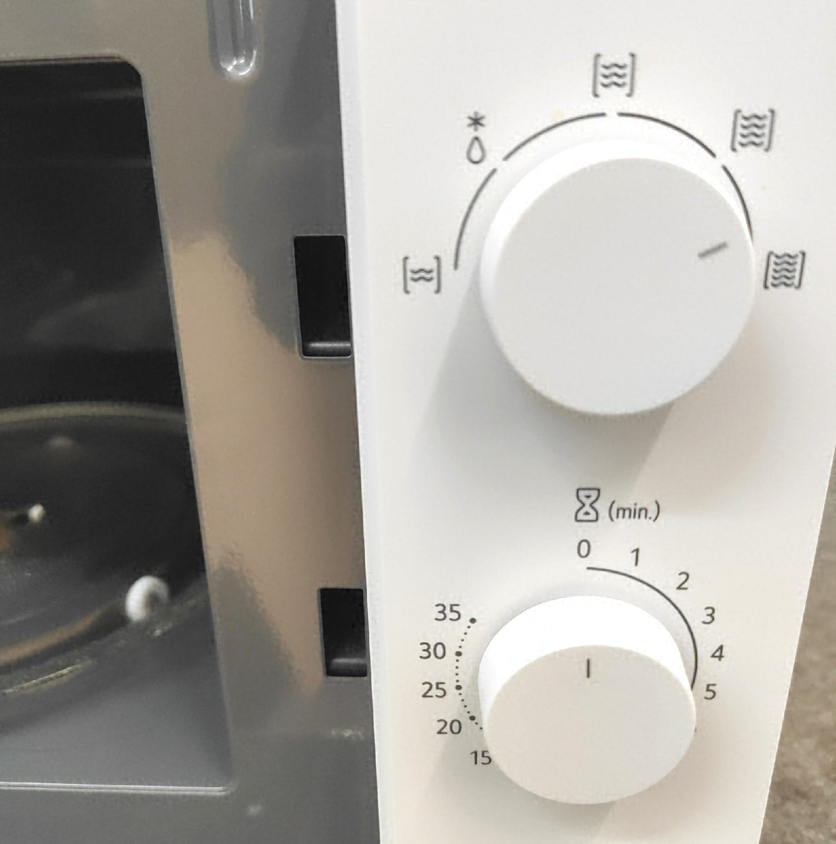 LG MS2082H Solo Mikrowelle 20 L 700 W eleganter Vollglastür Bi Cooking Programm