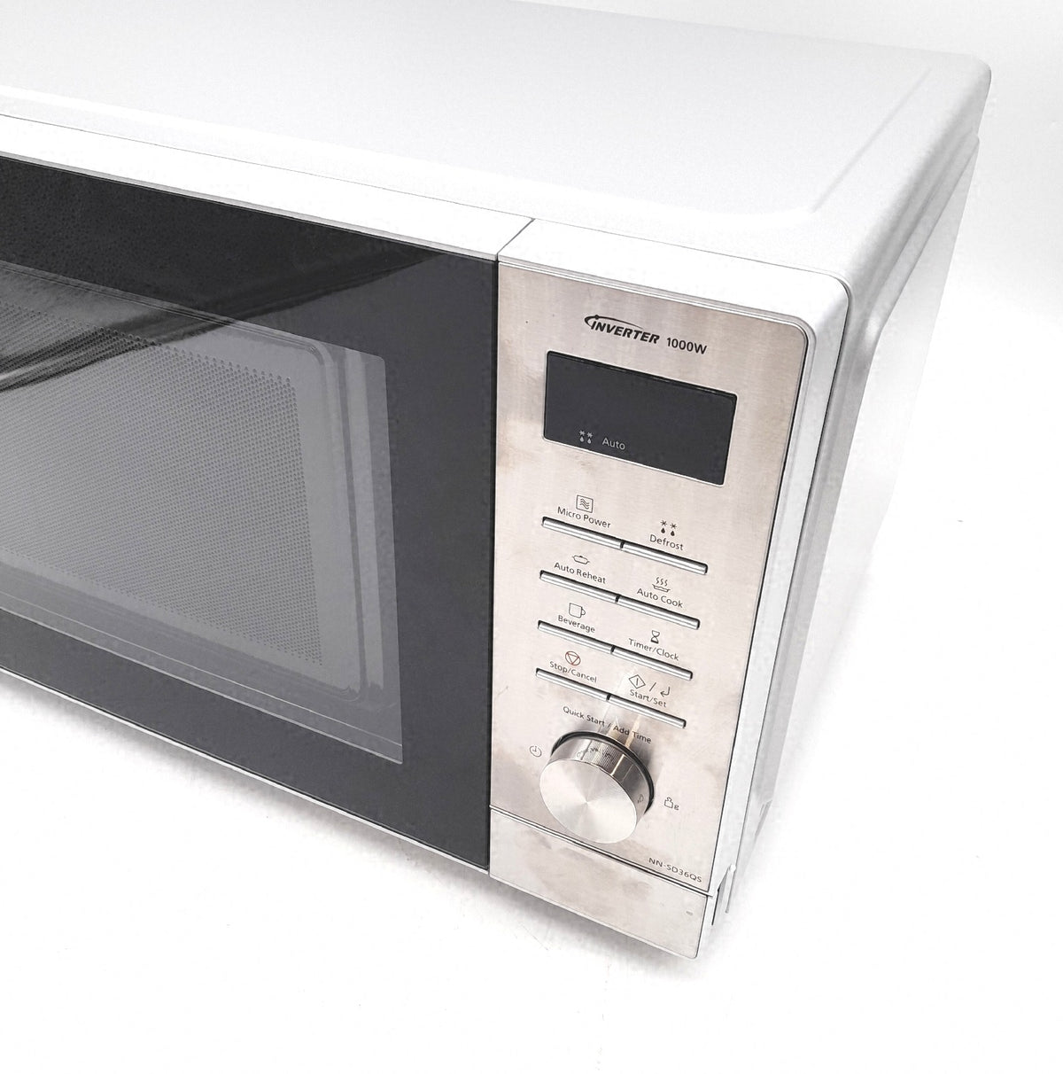 Panasonic D36QSEPG Solo Mikrowelle 29 l 1000 W automatisches Auftauen 11 Programme