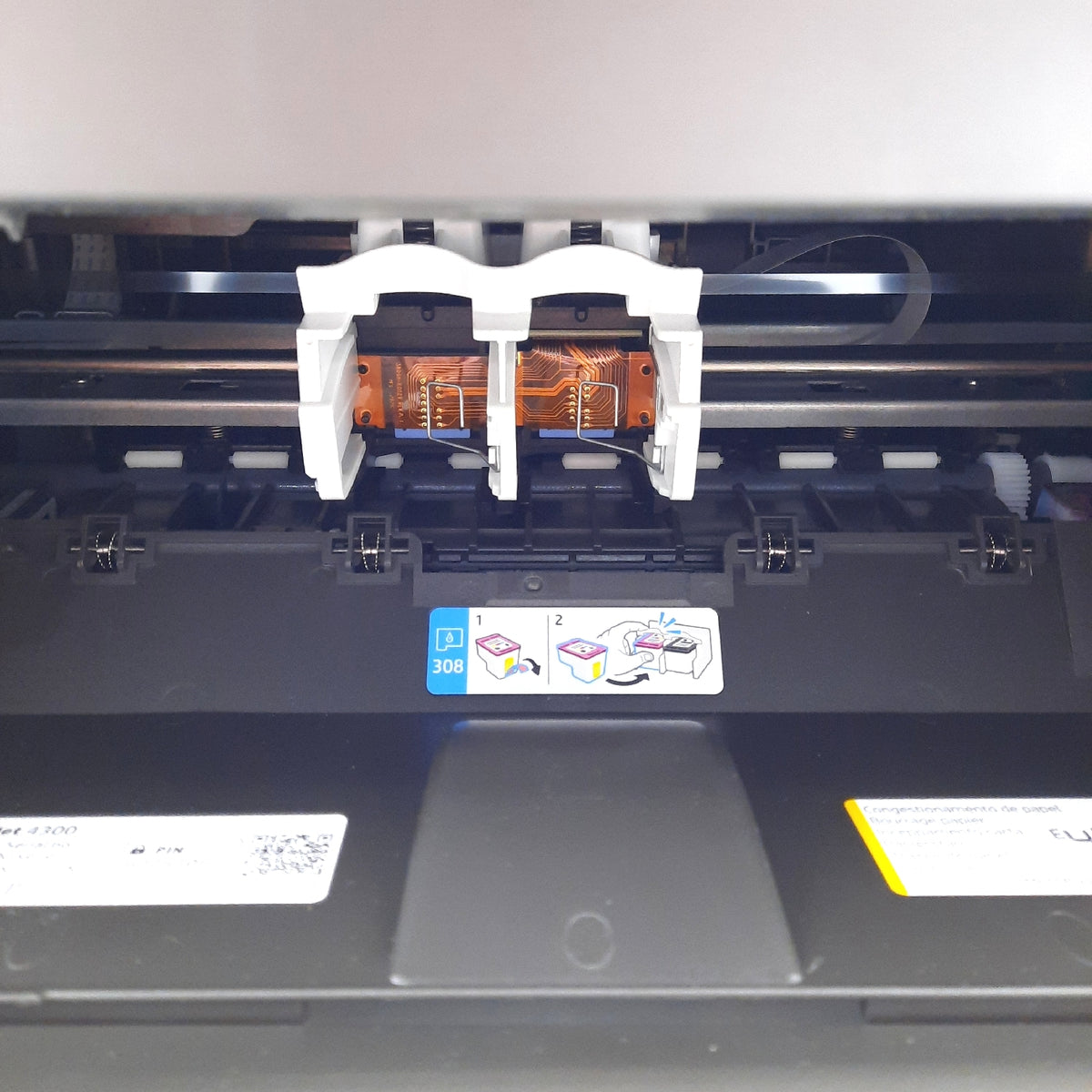 HP Multifunktions Tintenstrahldrucker DeskJet 4320 -keine App Verbindung möglich