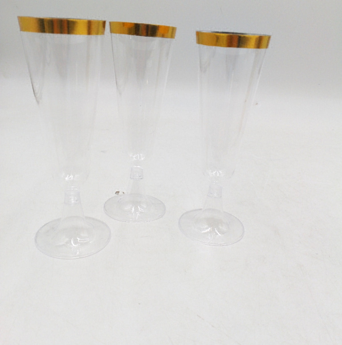 Sektgläser Plastik Goldrand 50 Stück Kunststoff transparent 150ml Einwegbecher Party