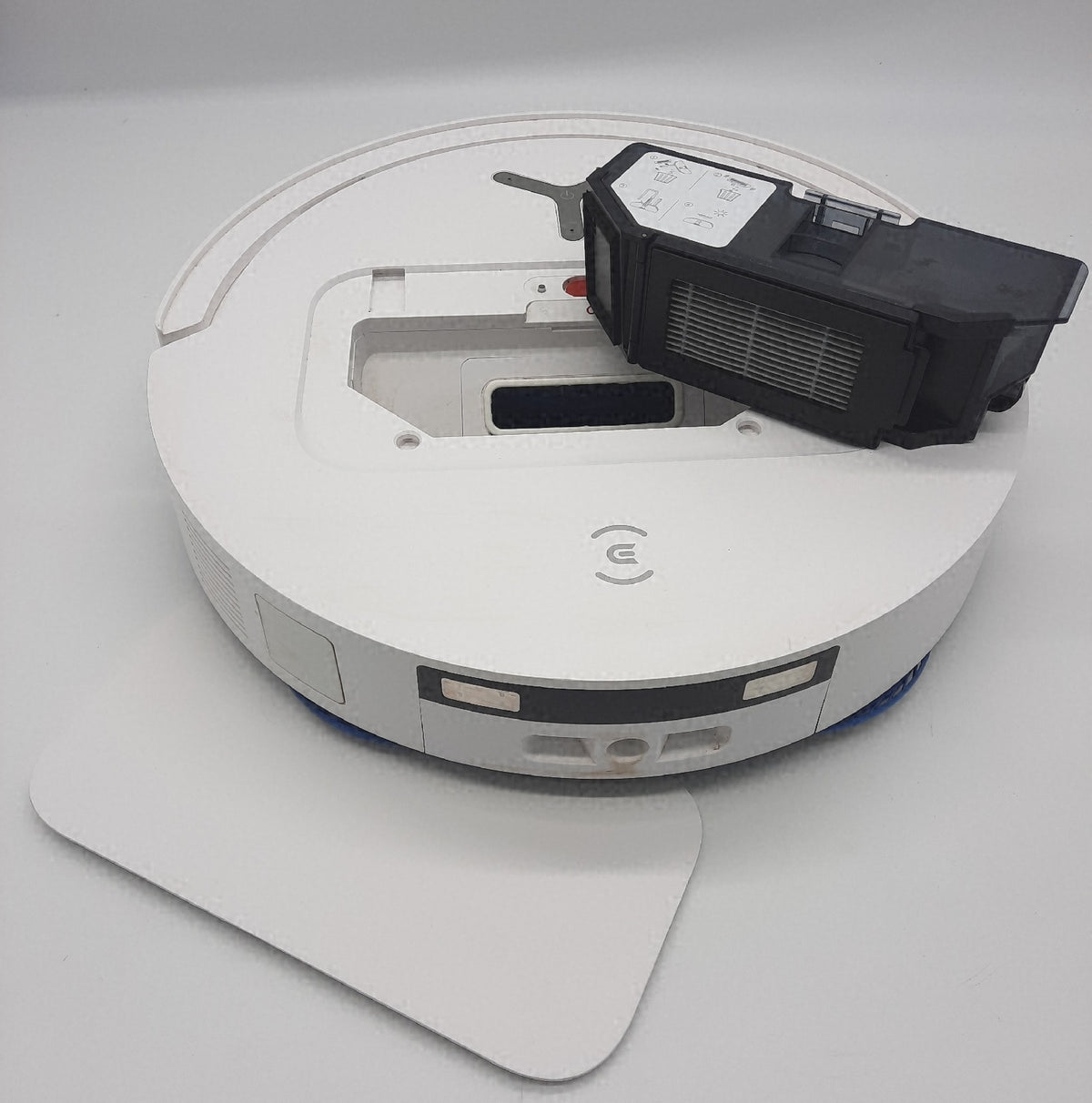 ECOVACS DEEBOT T50 OMNI Staubsaugerroboter Verbessert von T30 PR - Unvollständig