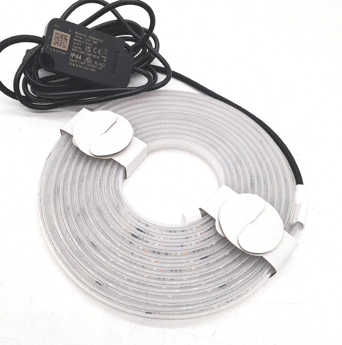 Philips Hue Flux Outdoor LED Lightstrip unvollständig Stecker fehlt