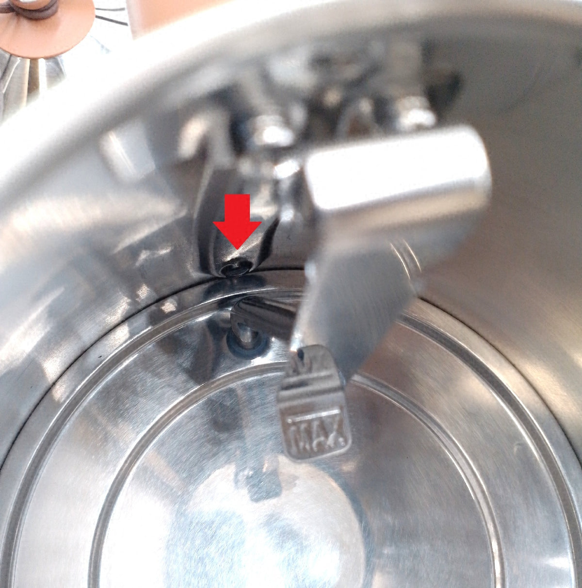 DeLonghi Wasserkocher Icona Vintage KBOV2001GR 17L Wasseranzeige