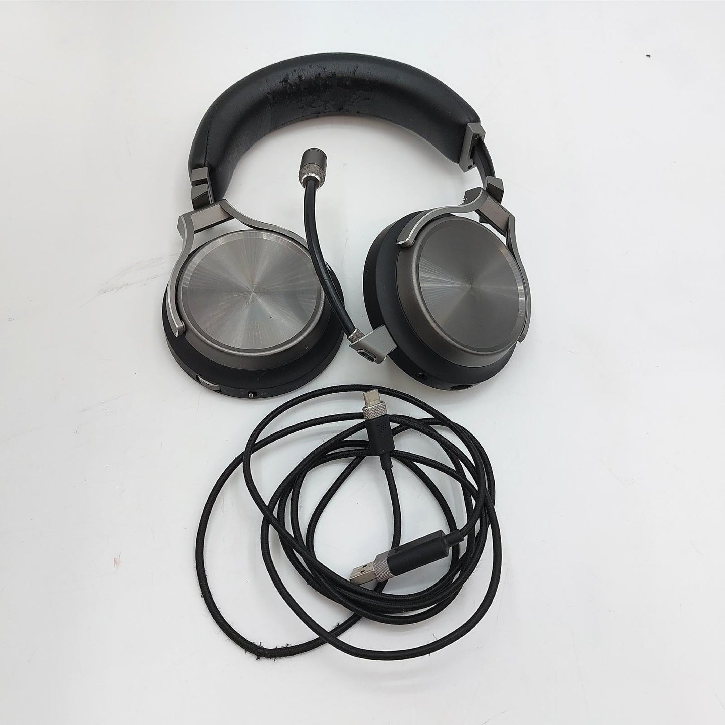 Corsair Virtuoso RGB Wireless SE Gaming Headset starke Gebrauchsspuren USB Funktion ohne Ohrpolster
