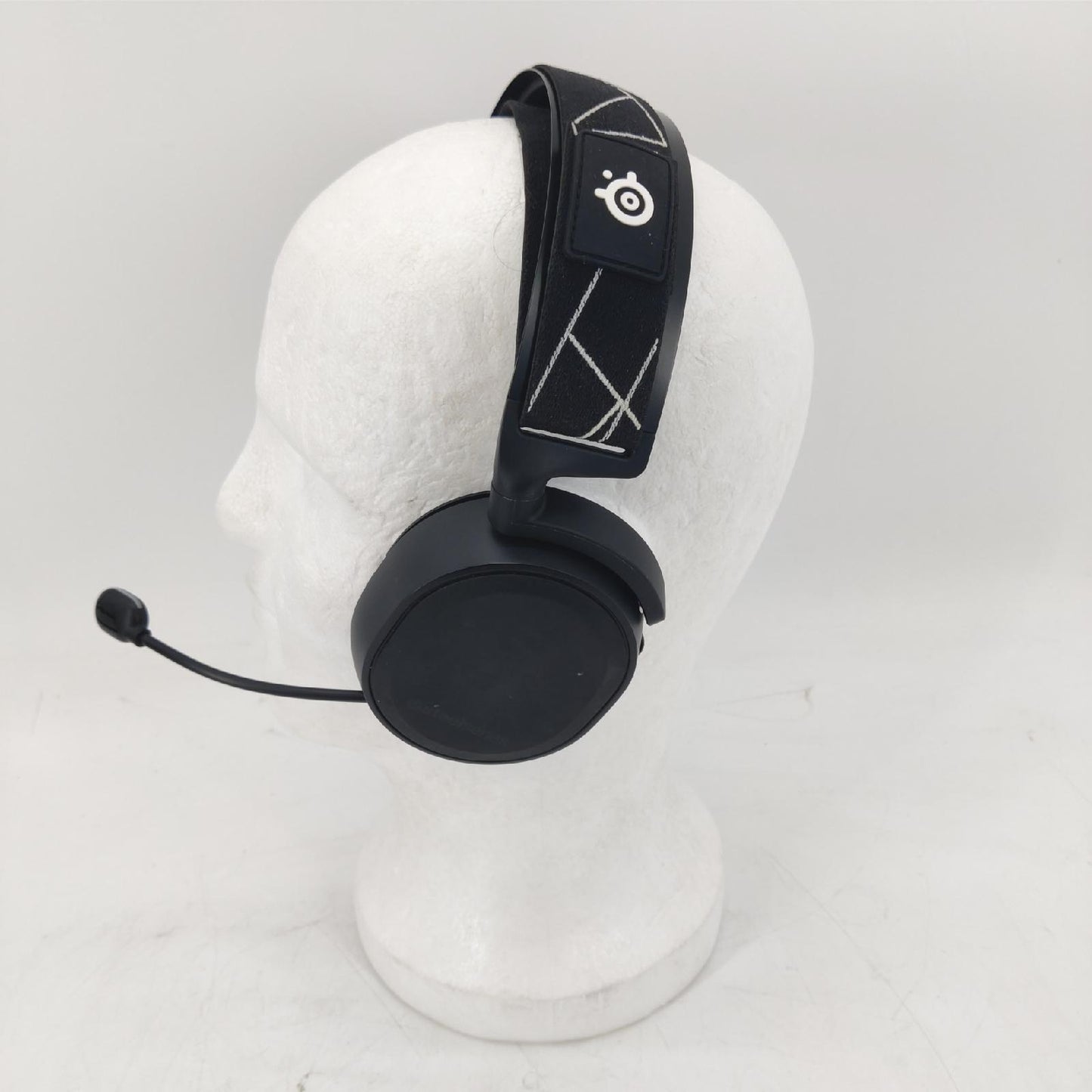 SteelSeries Arctis 9  Dual Wireless Gaming Headset  Verlustless 24 GHz  - Defekt
