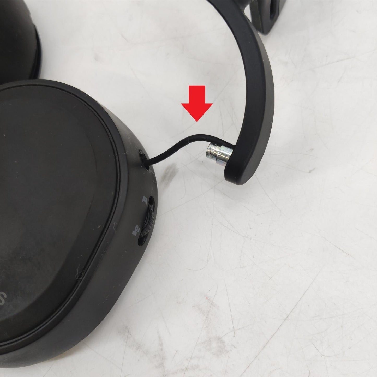 SteelSeries Arctis 9  Dual Wireless Gaming Headset  Verlustless 24 GHz  - Defekt