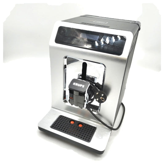 KRUPS Evidence Kaffeevollautomat One Touch Cappuccino Gebrauchsspuren Wassertank beschädigt