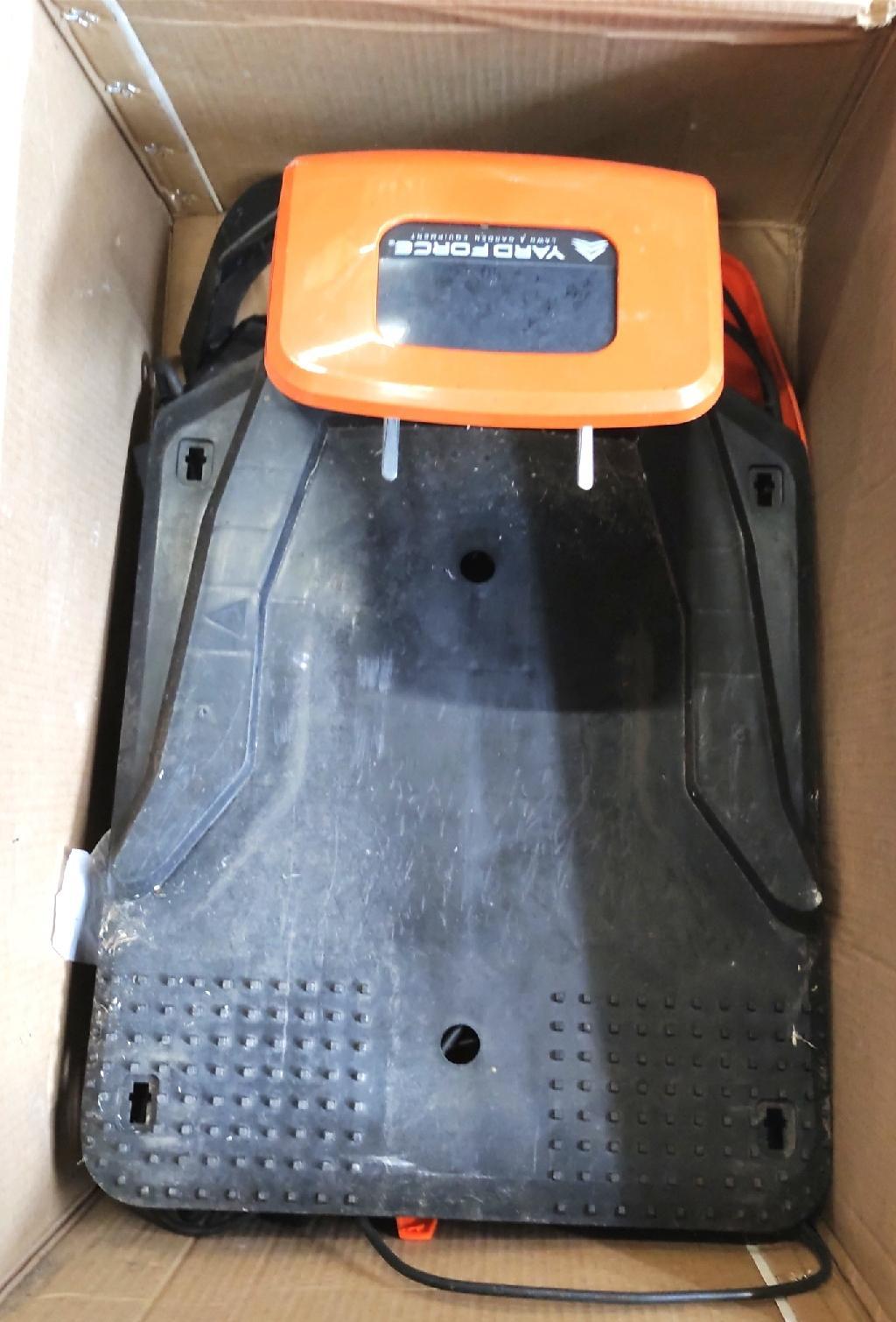WORX Landroid M WR141E Mähroboter/Akkurasenmäher für kleine Gärten bis 500 qm/Selbstfahrender Rasenmäher für einen sauberen Rasenschnitt, Bunt