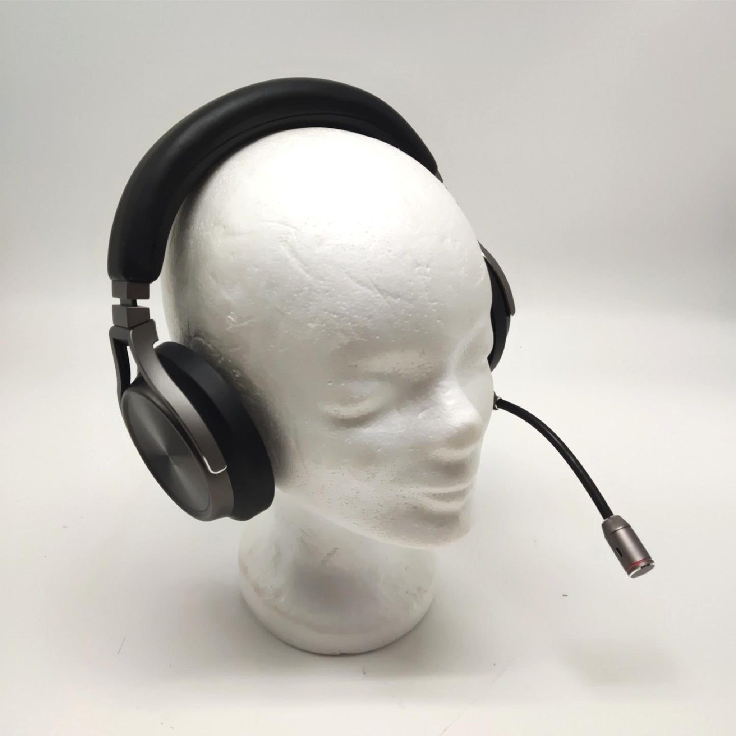 Corsair Headset Gaming Virtuoso RGB Wireless SE ohne Ohrpolster