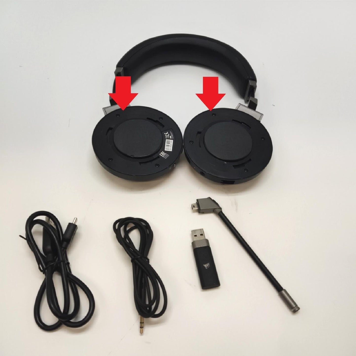 Corsair Gaming Headset RGB Kabellos 7 1 Surround Sound Ohne Ohrpolster