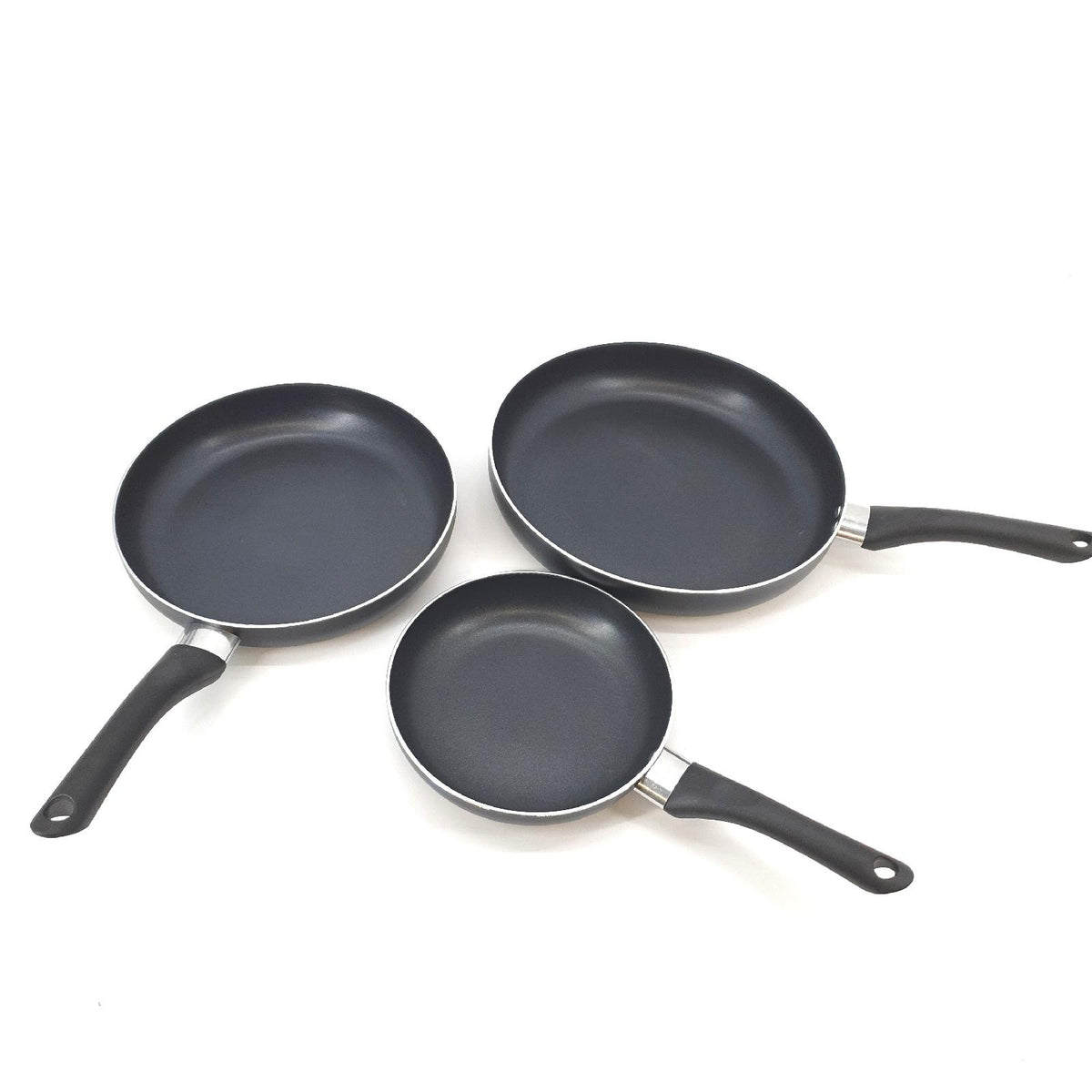 Amazon Basics 3er Bratpfannen Set Antihaftbeschichtung Schwarz 20 cm 25 cm 30 cm