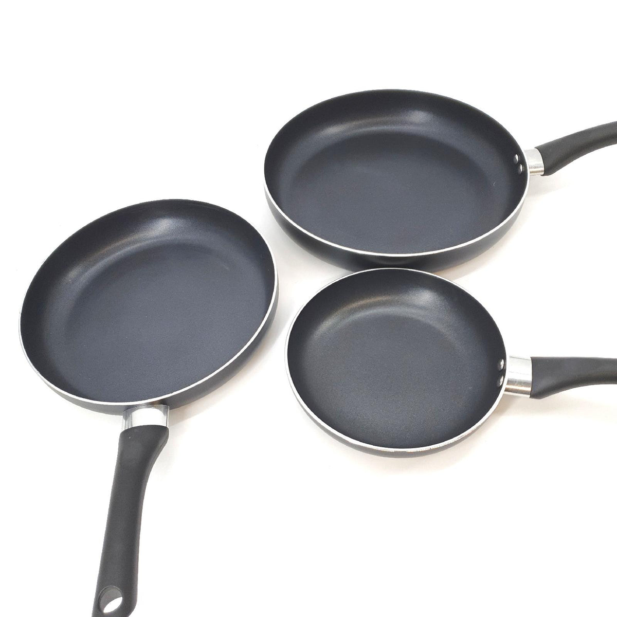 Amazon Basics 3er Bratpfannen Set Antihaftbeschichtung Schwarz 20 cm 25 cm 30 cm