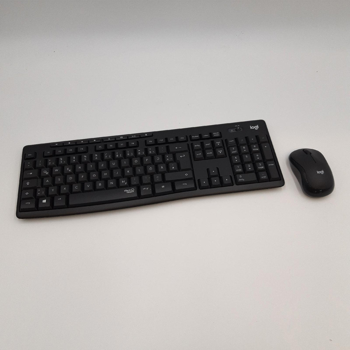 Logitech MK295 kabelloses Tastatur Maus Set SilentTouch Technologie komfortables Design