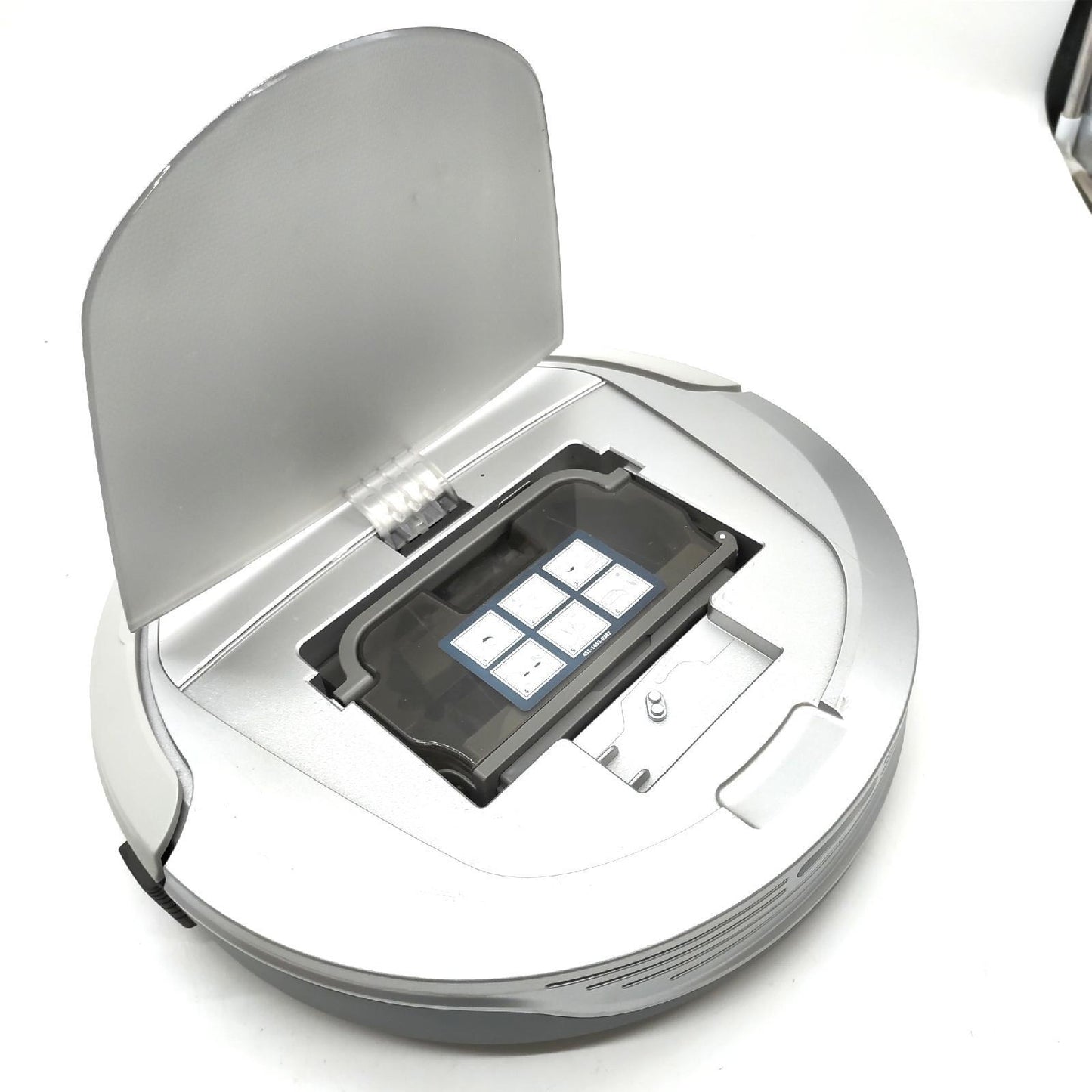 Ecovacs Robotics Deebot M81Pro DB3G.21 Bodenreinigungsroboter Defekt