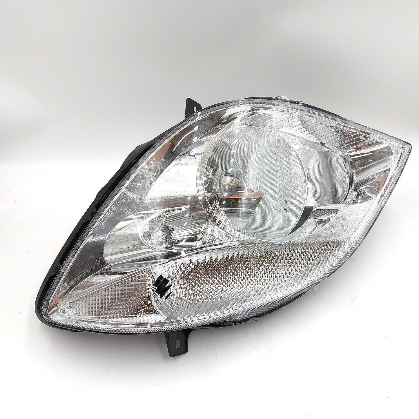 BSG 60-800-013 Headlamp - Complete L (1 Piece)