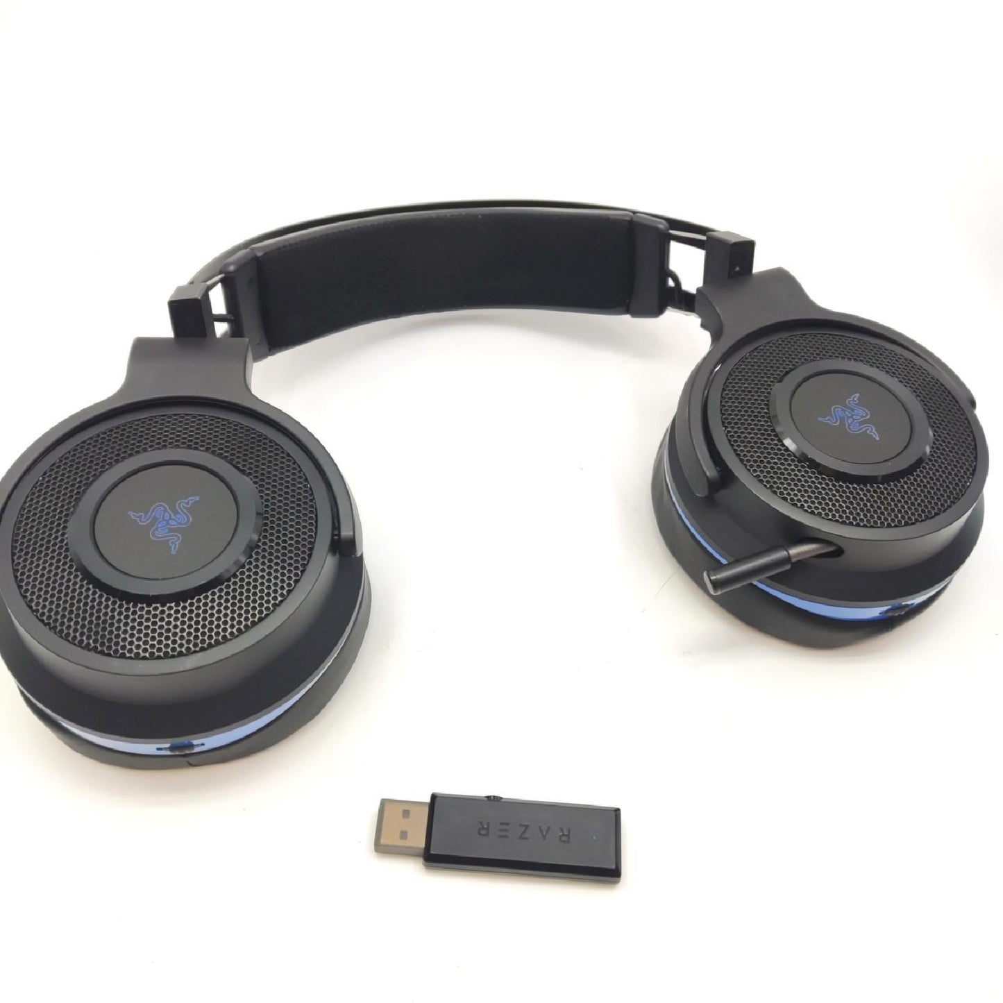 Razer Thresher 7.1 für PlayStation  Wireless Gaming Headset Defekt startet nicht