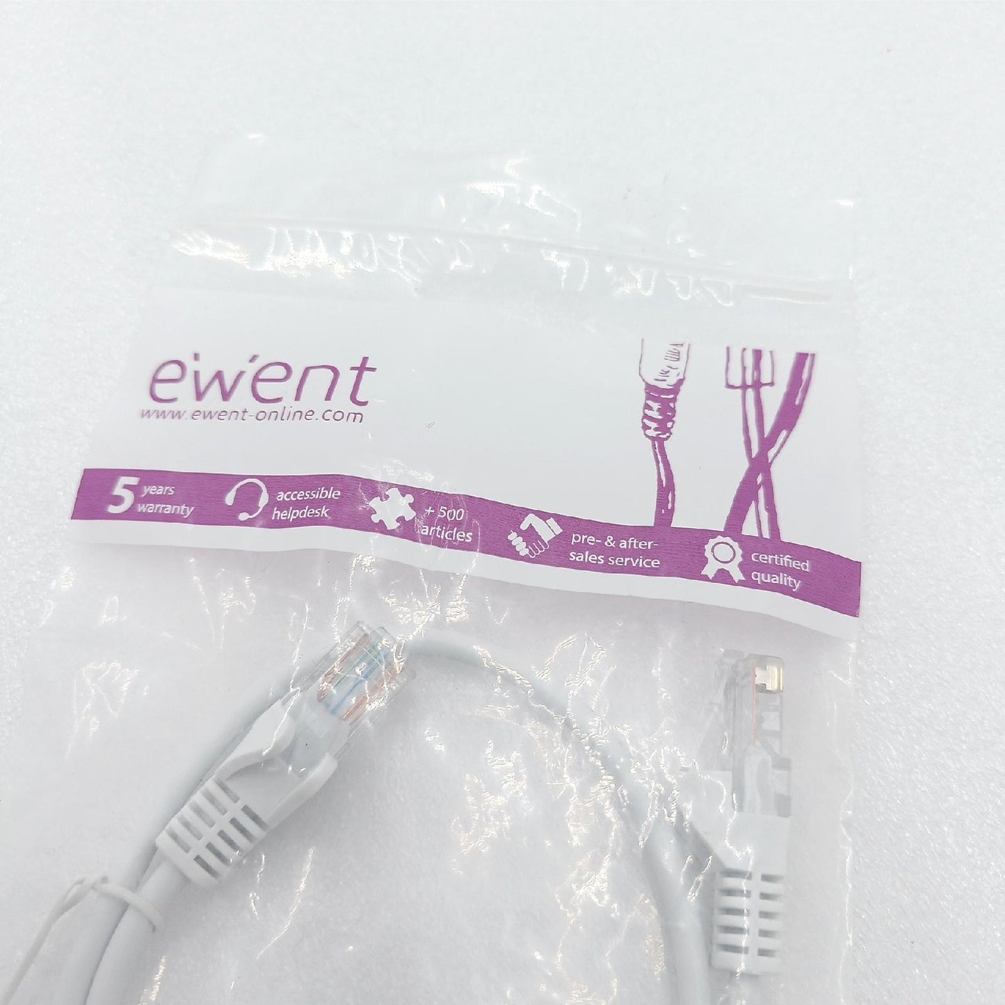 Ewent Ethernet-Patchkabel Kategorie 5e U/UTP, Übertragung bis zu 1 Gb, mit Zwei RJ45-Stecker, aus PVC, CCA, AWG 26/7. Ideal für die Glasfaserübertragung mit Gigabit/LAN-Netzwerken, 0.25 m, Grün