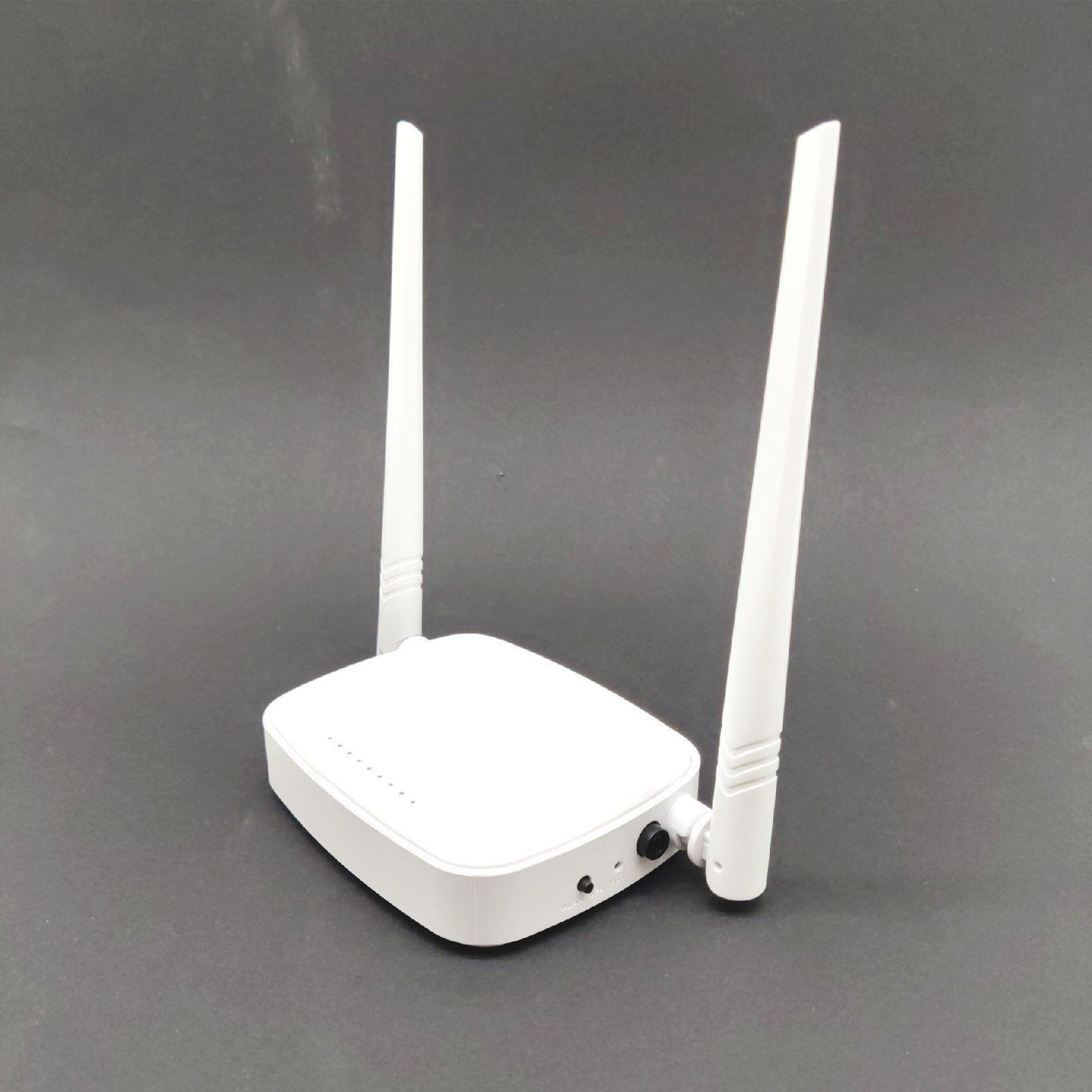 Tenda D301 N300 WLAN Router, Modem Router, 2.4GHz Single-Band, 2 * 5dBi Antennen, 4x10/100Mbps-LAN/WAN-Port, WPS, IPTV, WPA2, unterstützt ADSL2/2+ Standard, breitere Abdeckung, Weiß