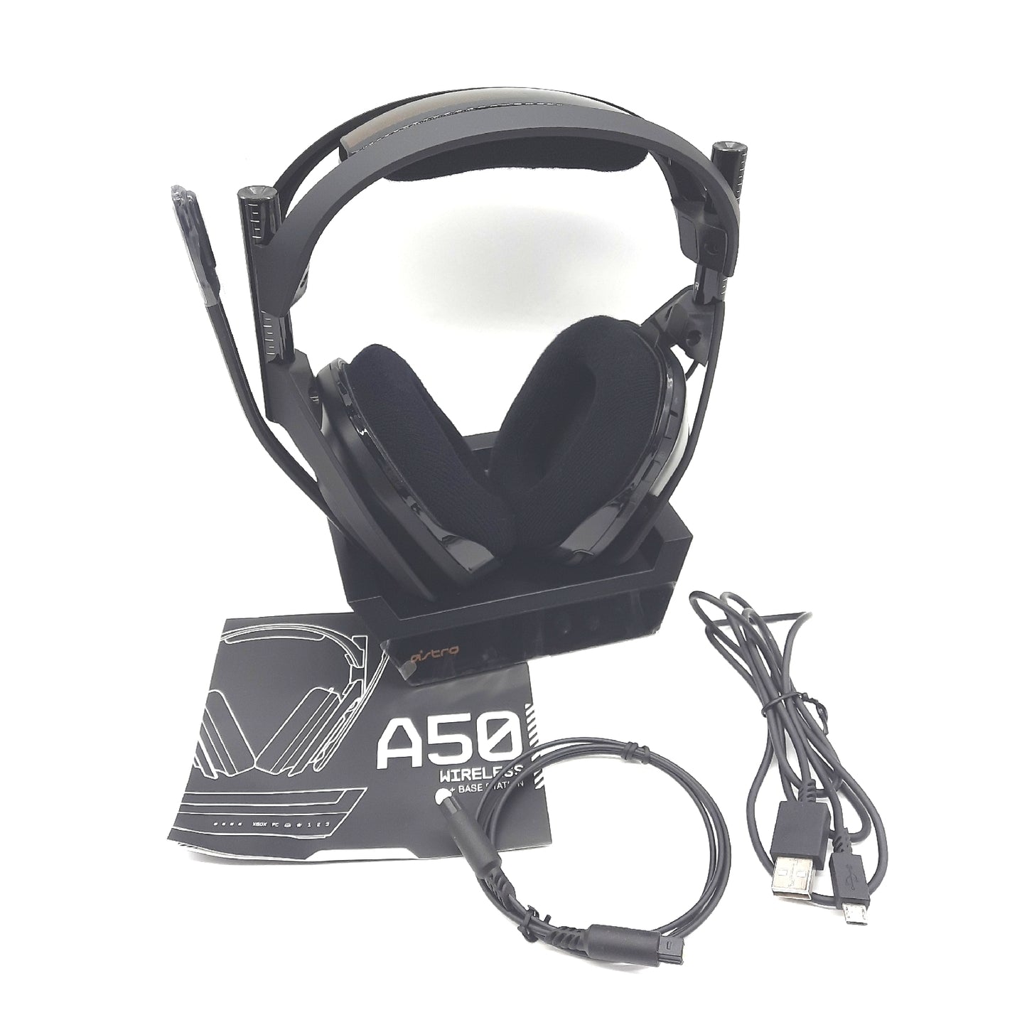 ASTRO Gaming A50 Wireless Gaming Headset Ladestation Dolby Audio Game Voice Balance Control 2,4 GHz Kabellos 9m Reichweite Xbox Series X|S Xbox One PC Mac Schwarz Gold