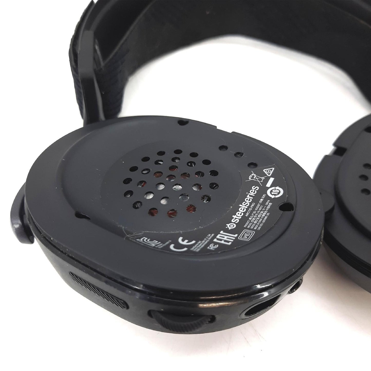 SteelSeries Arctis Pro High Fidelity Gaming Headset Ohrpolster fehlen Gebrauchsspuren