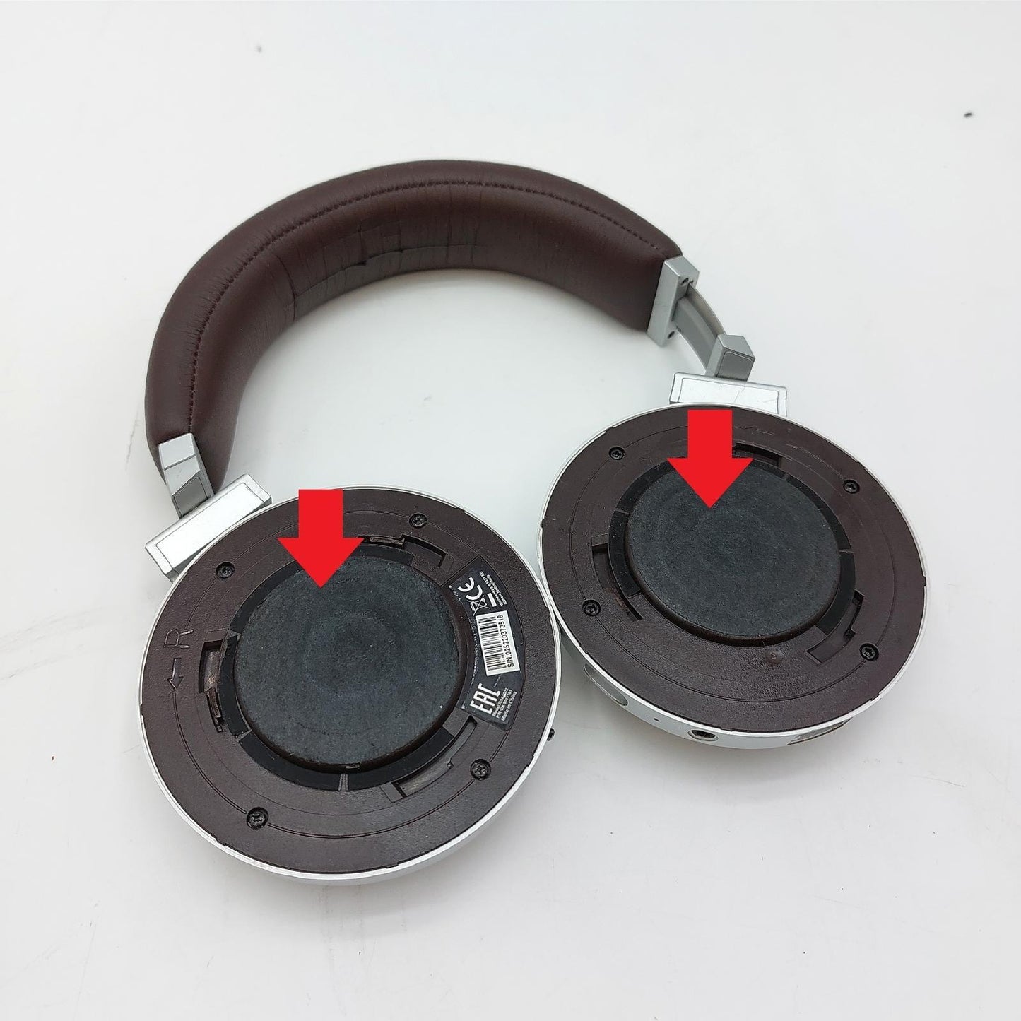 Corsair Virtuoso RGB Wireless SE Hi Fi Gaming Headset gebraucht ohne Ohrpolster Mikrofon