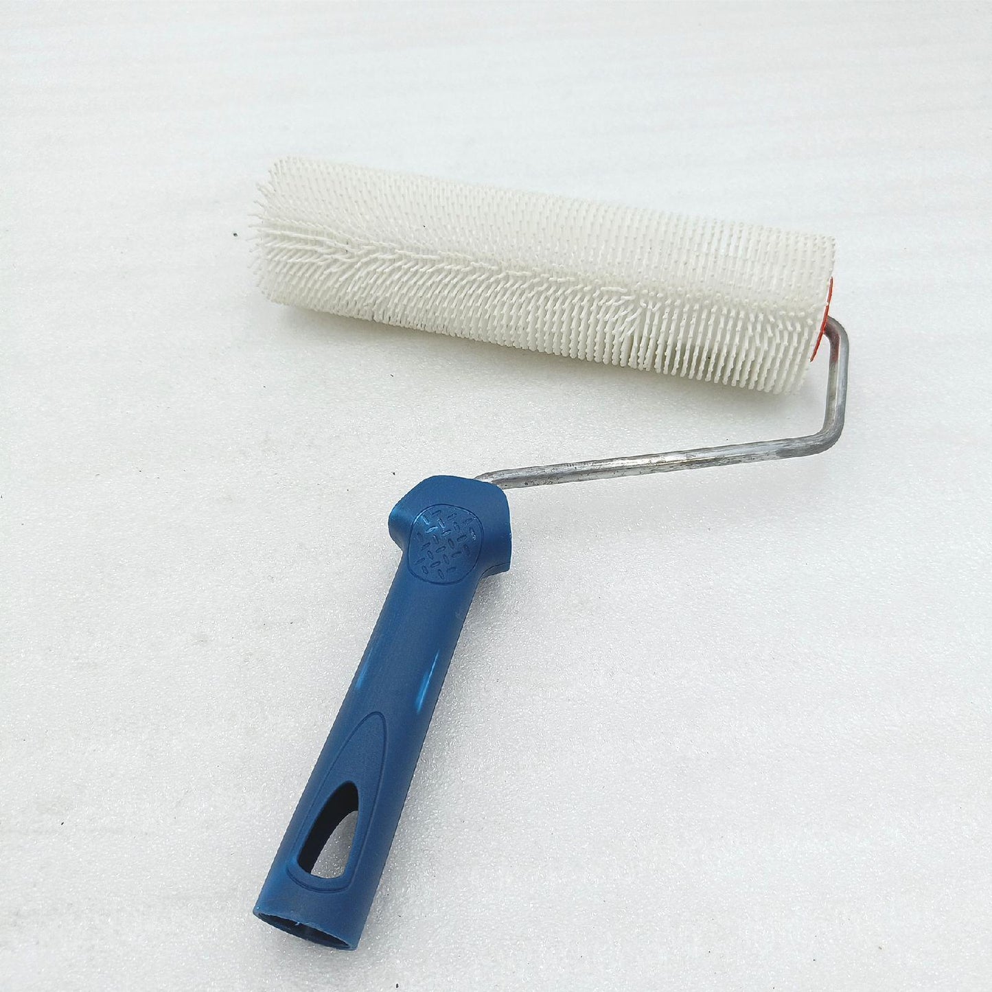 Nespoli Anti-Blasen-Roller, 25 cm, ideal zum Entfernen von Blasen in Bodenanwendungen, mit runden Plektren, Propylengriff