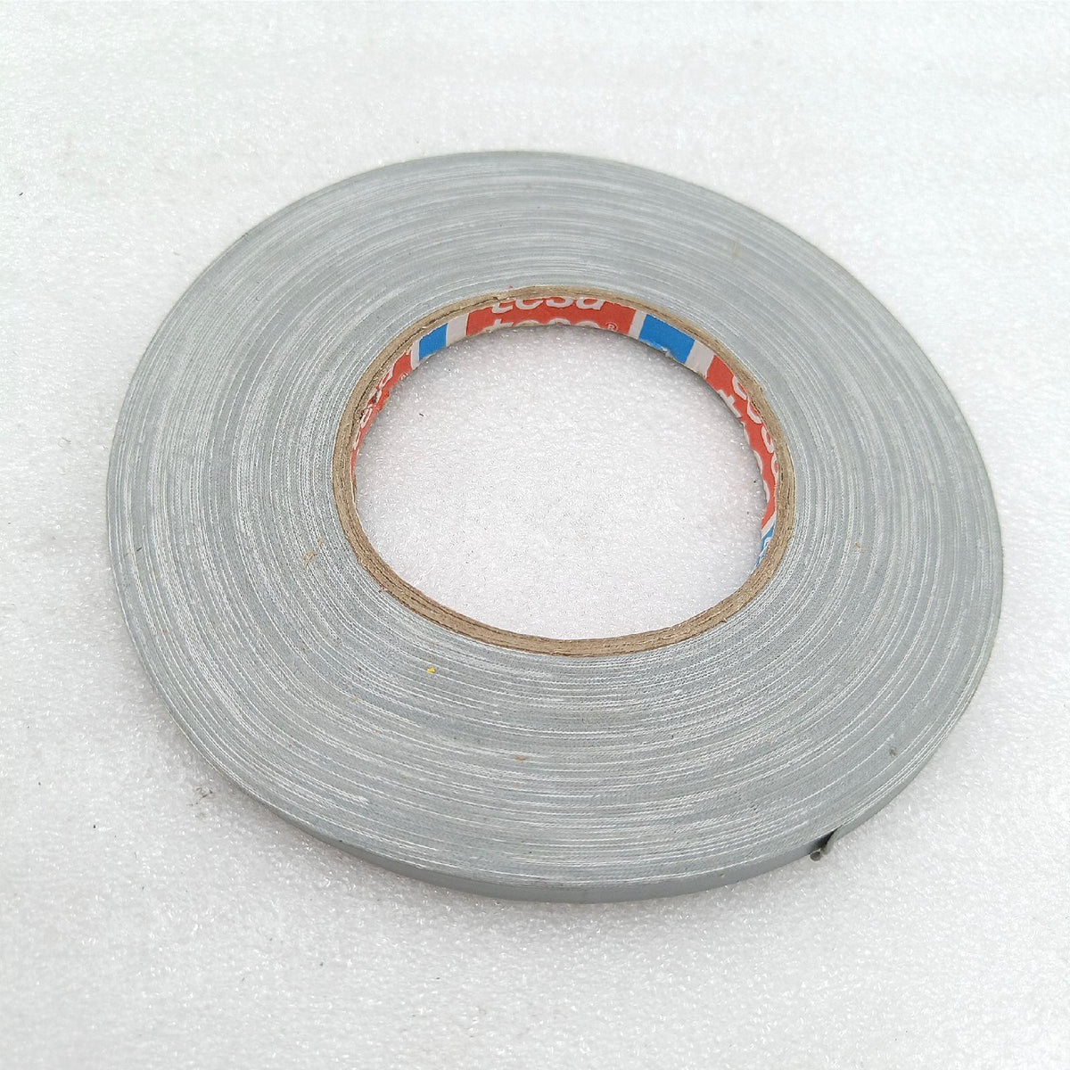Tesa T4657650 Klebeband 4657  50 m x 6 mm  Grau