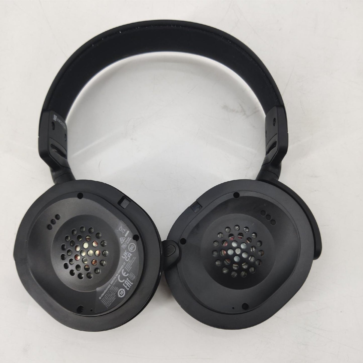 SteelSeries arctis 9x - Eingebaute Xbox-Wireless- und Bluetooth Konnekt - Defekt