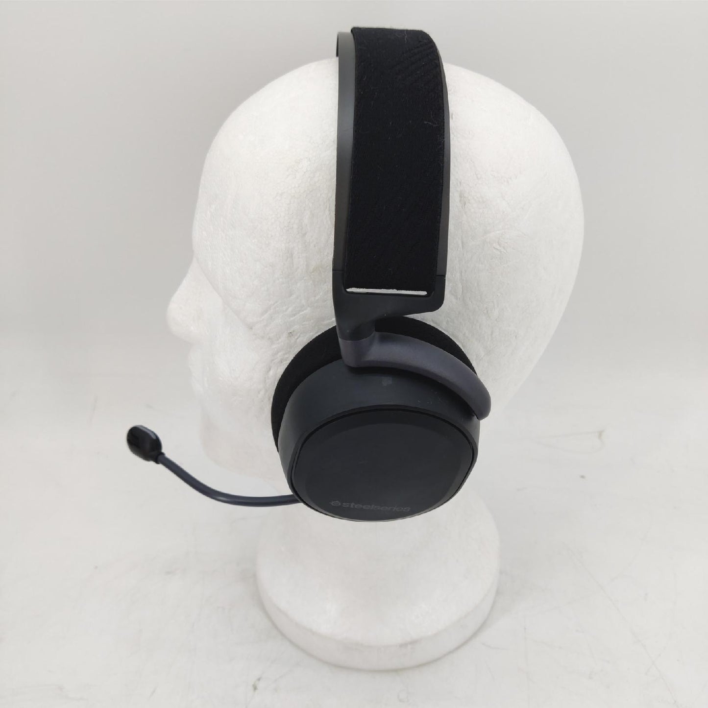 SteelSeries Arctis Pro Gaming Headset Hochauflösende Lautsprechertreiber Komfortabel Surplus
