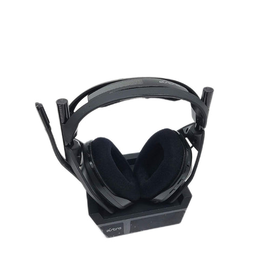 ASTRO A50 Wireless Gaming Headset Ladestation sichtbare Gebrauchsspuren