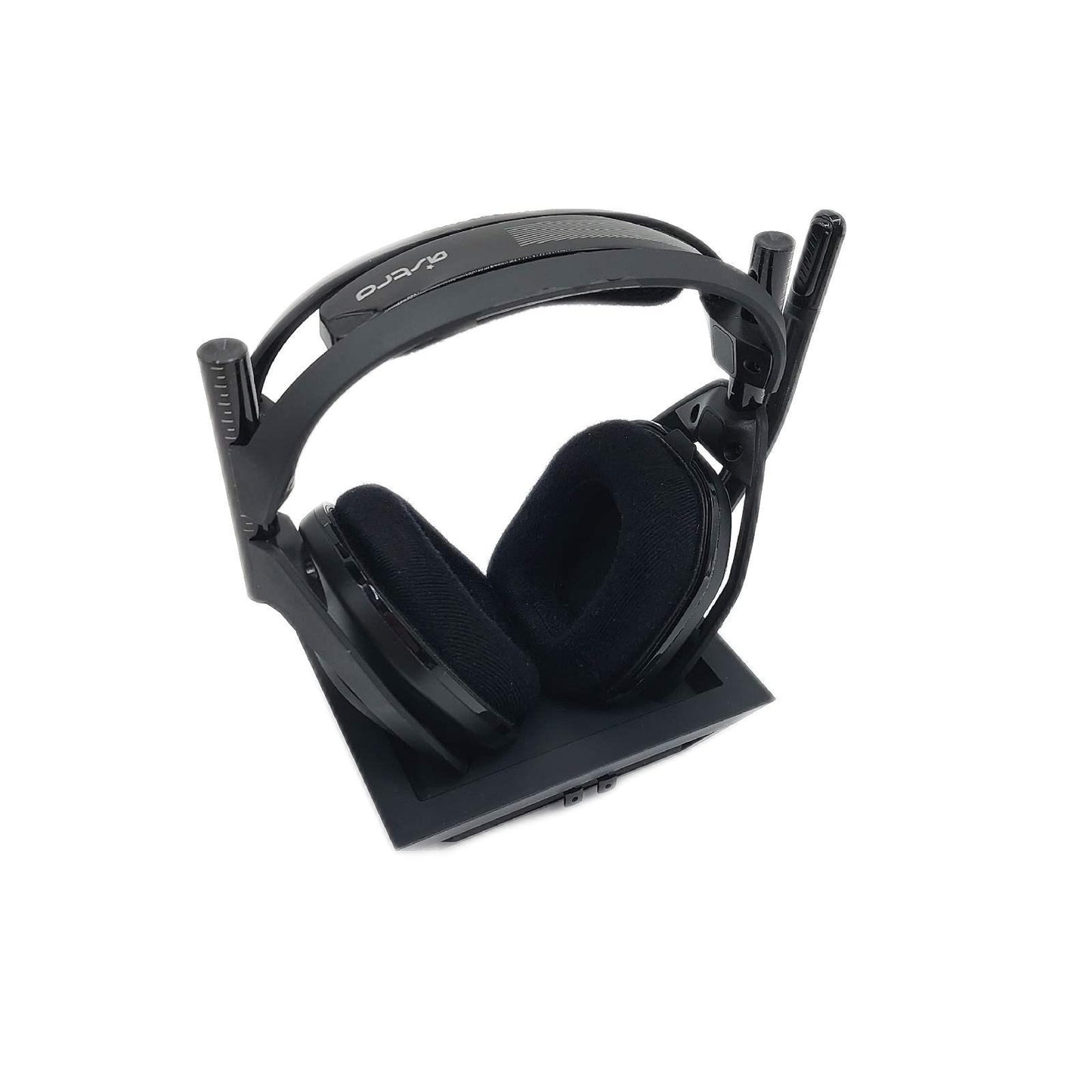 ASTRO A50 Wireless Gaming Headset Ladestation sichtbare Gebrauchsspuren