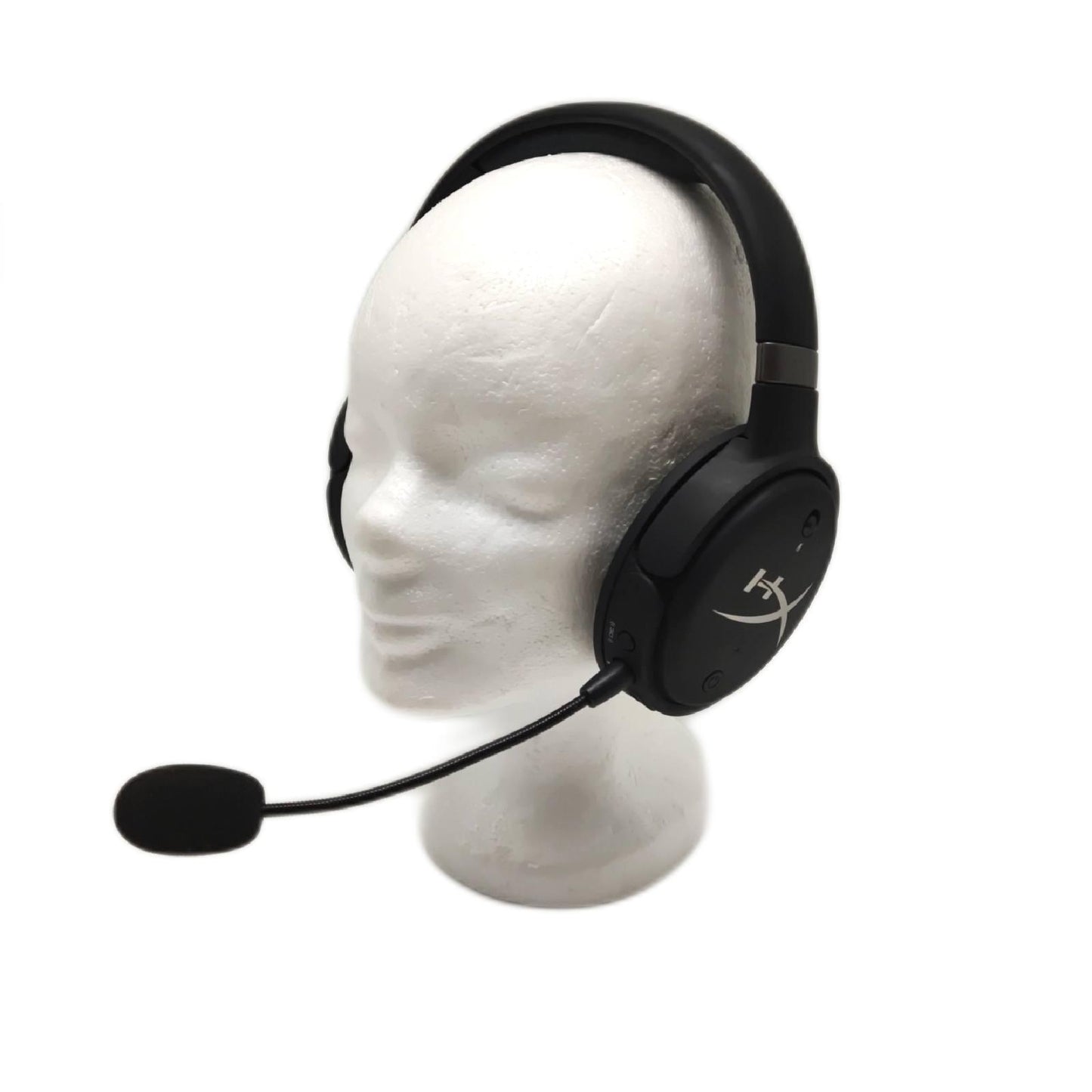 HyperX Cloud Orbit S Gaming Headset mit starken Gebrauchsspuren Kopfhörer Klangqualität immersive Audio-Qualität.