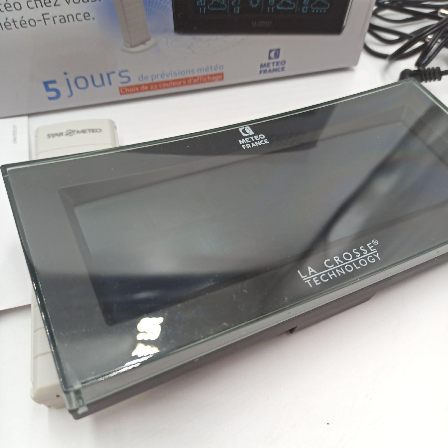 La Crosse Technology Wetterstation Haushalt Temperaturanzeige WD2950ITBLA Innen Außen Anzeige digital