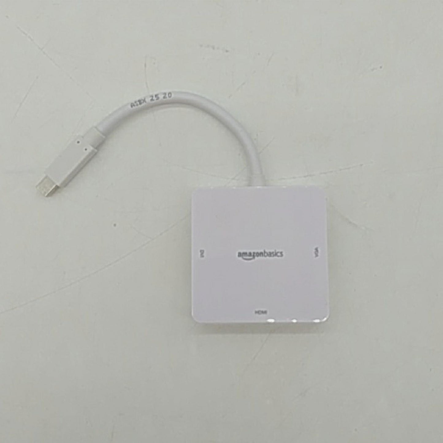 Amazon Basics Mini Displayport auf HDMI/DVI/VGA Adapter - Weiß