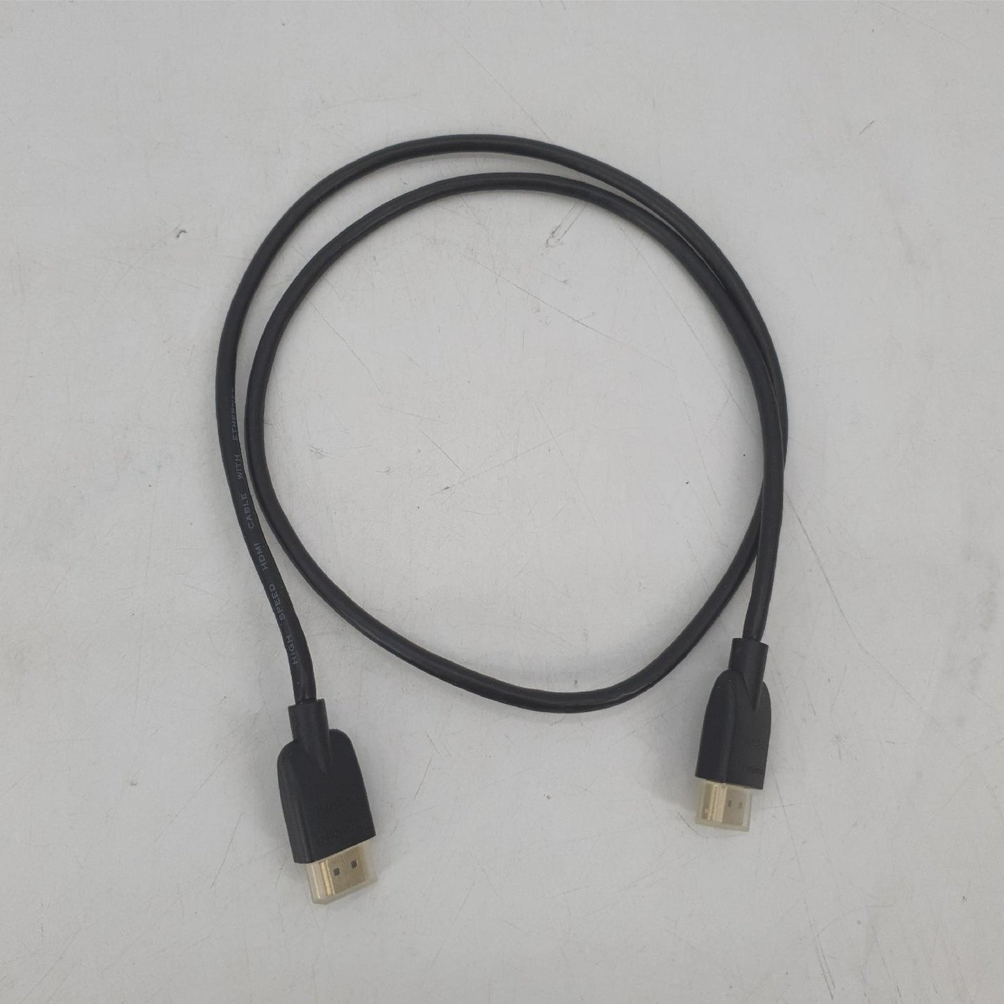Amazon Basics HDMI Kabel Elektronik Flexibel 0 9 Meter Schwarz Anschluss