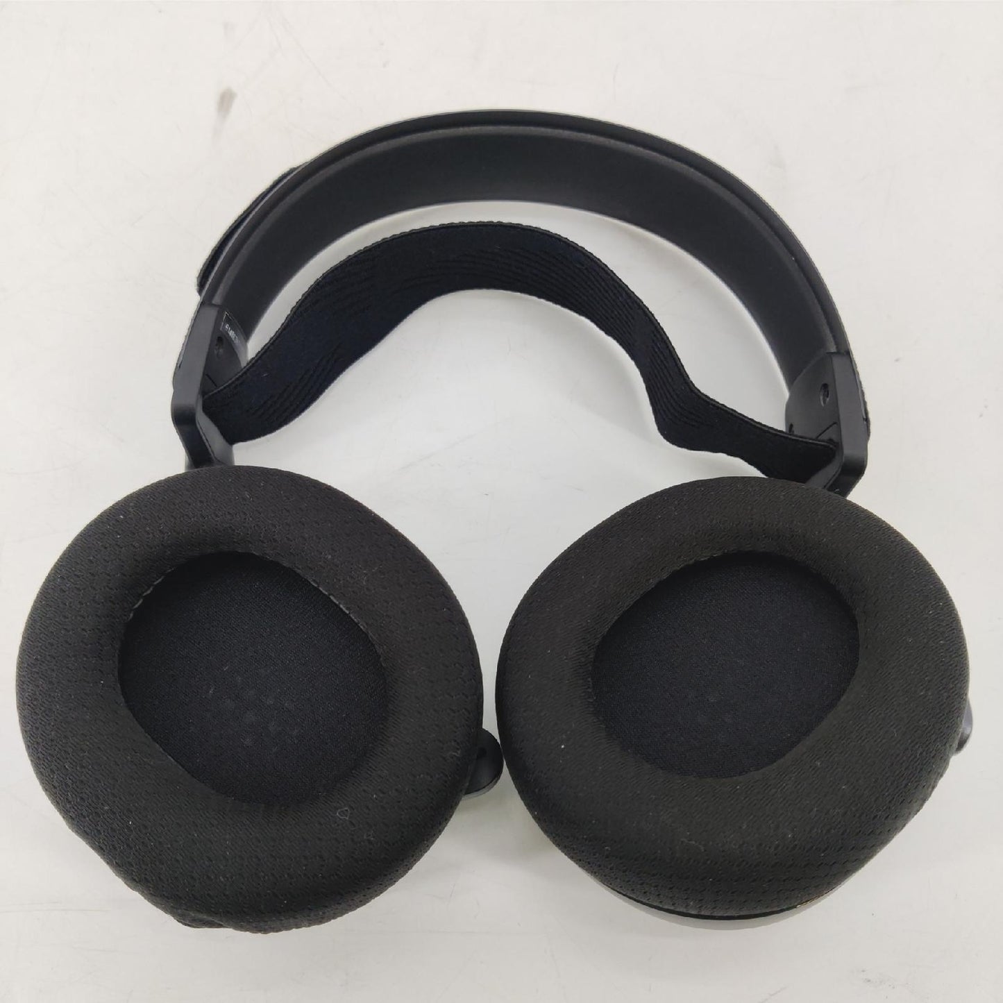 SteelSeries Arctis Pro High Fidelity-Gaming-Headset Kopfhörer (129,99)